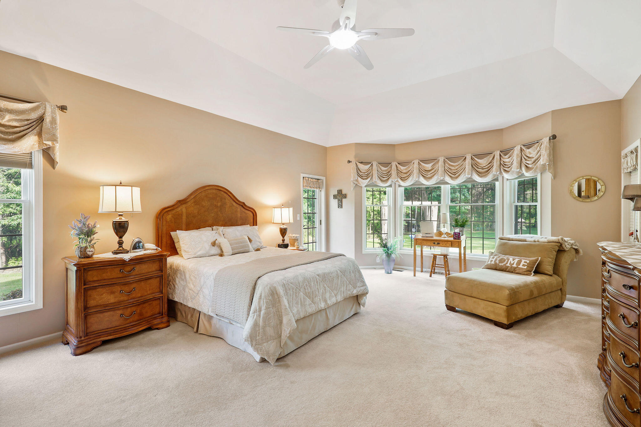 Wisconsin Lake Home for sale (MLS#: 1926154) at N7786  Legend Lake Cir, in Germantown, Wisconsin. (24 of 61)