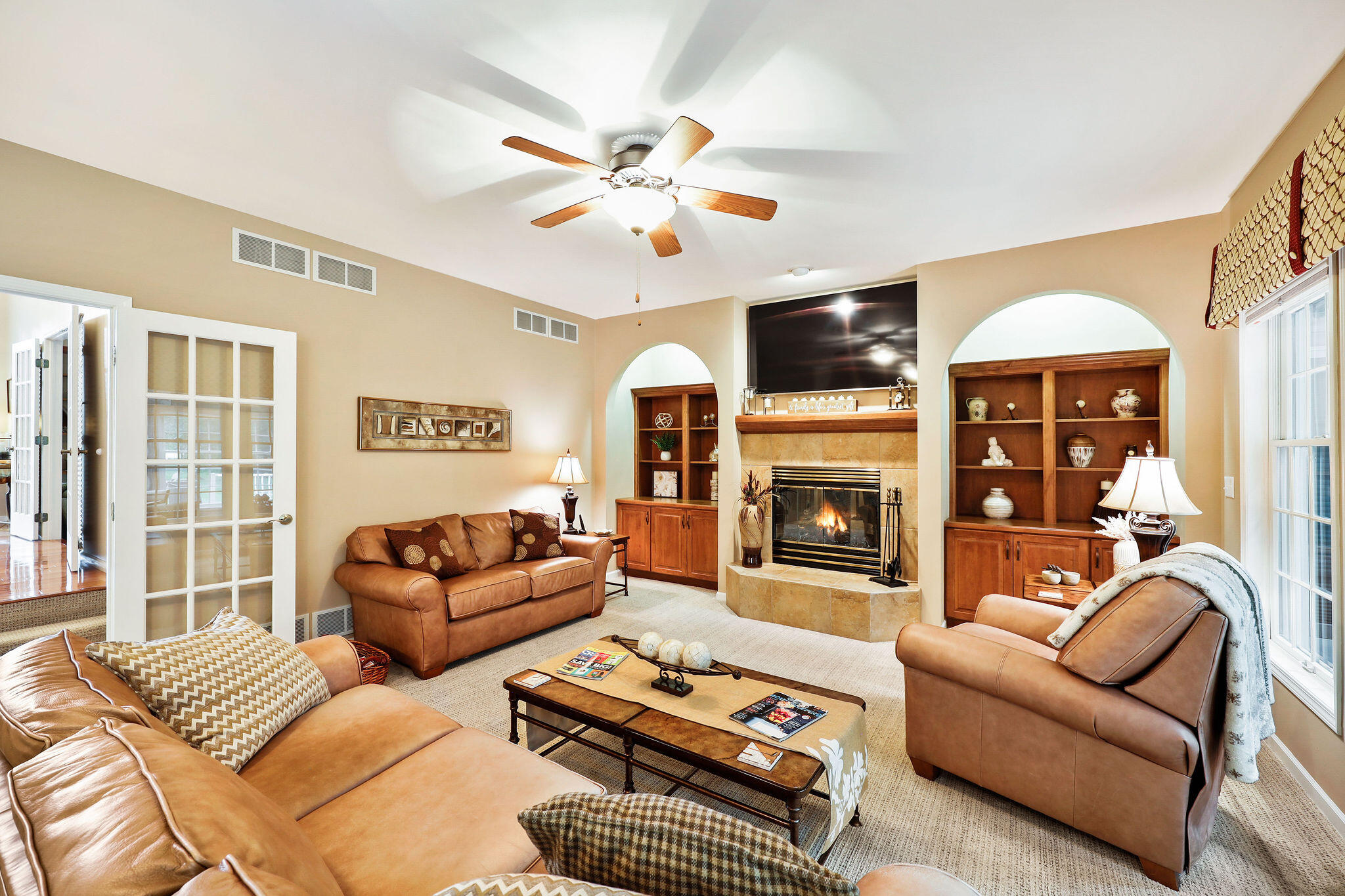 Wisconsin Lake Home for sale (MLS#: 1926154) at N7786  Legend Lake Cir, in Germantown, Wisconsin. (5 of 61)