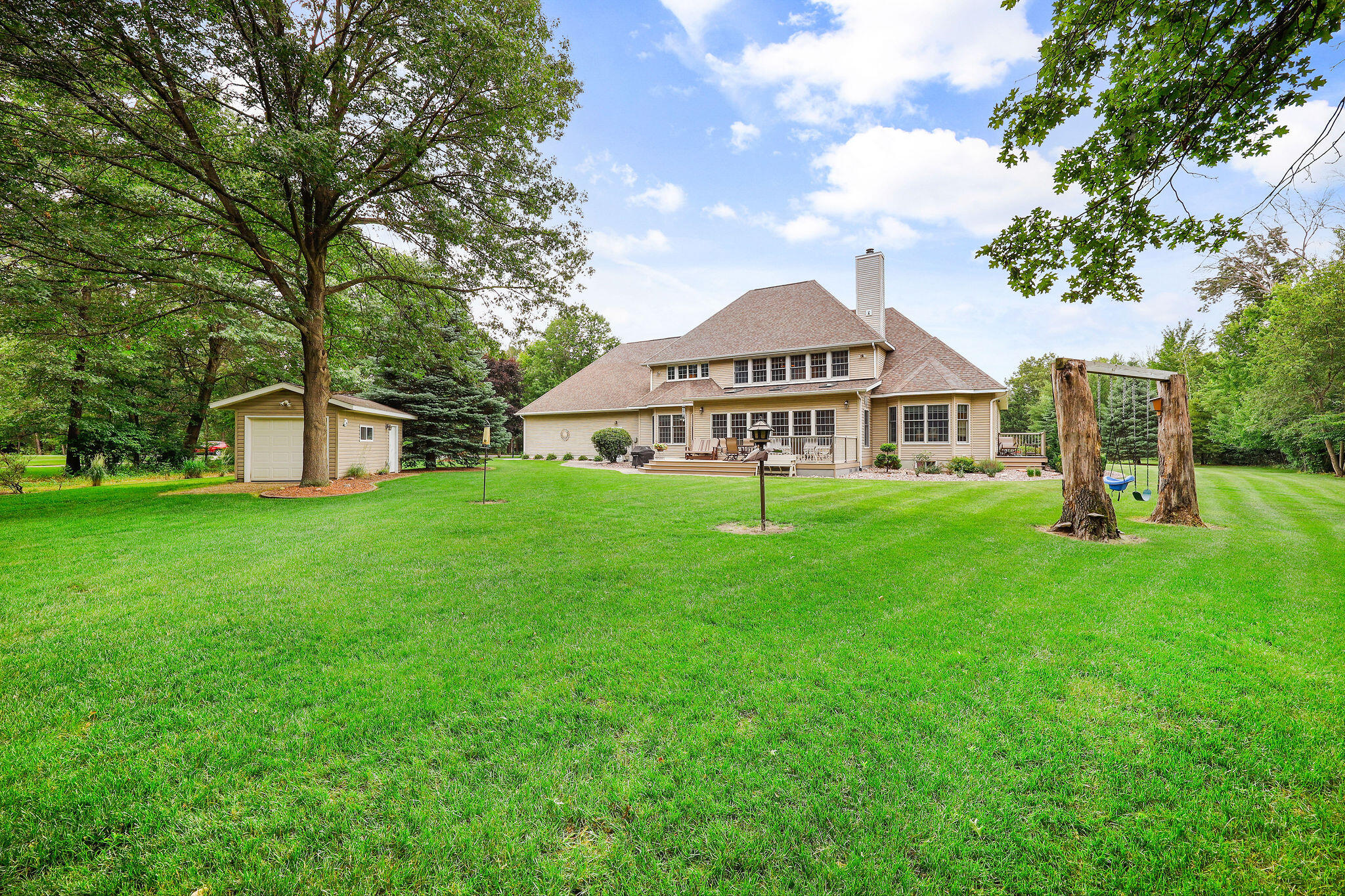 Wisconsin Lake Home for sale (MLS#: 1926154) at N7786  Legend Lake Cir, in Germantown, Wisconsin. (52 of 61)
