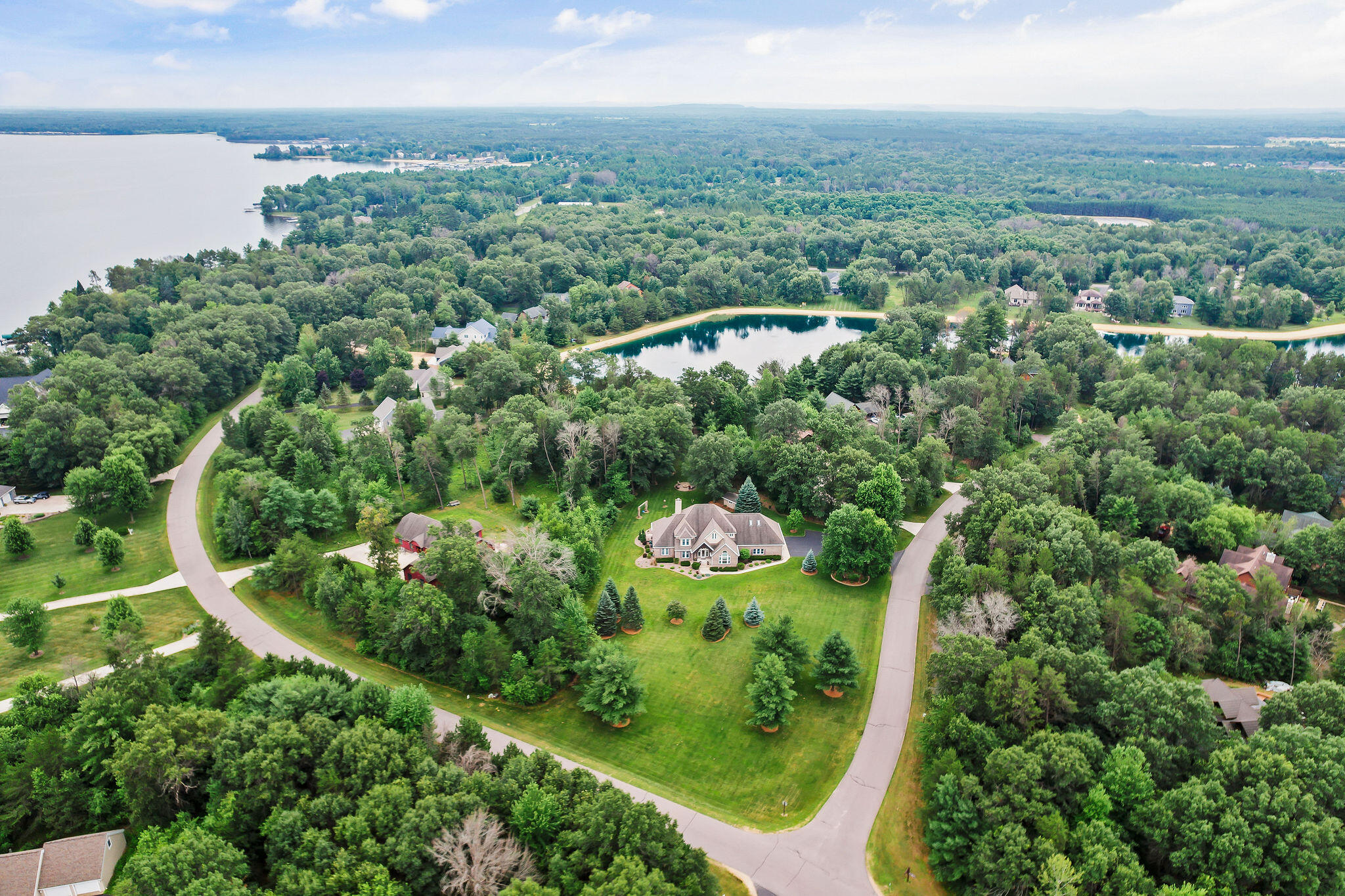 Wisconsin Lake Home for sale (MLS#: 1926154) at N7786  Legend Lake Cir, in Germantown, Wisconsin. (60 of 61)