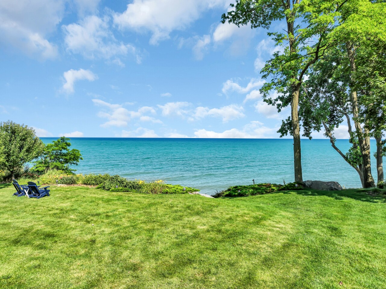Wisconsin Lake Home for sale (MLS#: 1926254) at 106  Michigan Ct, in Racine, Wisconsin. (112 of 132)