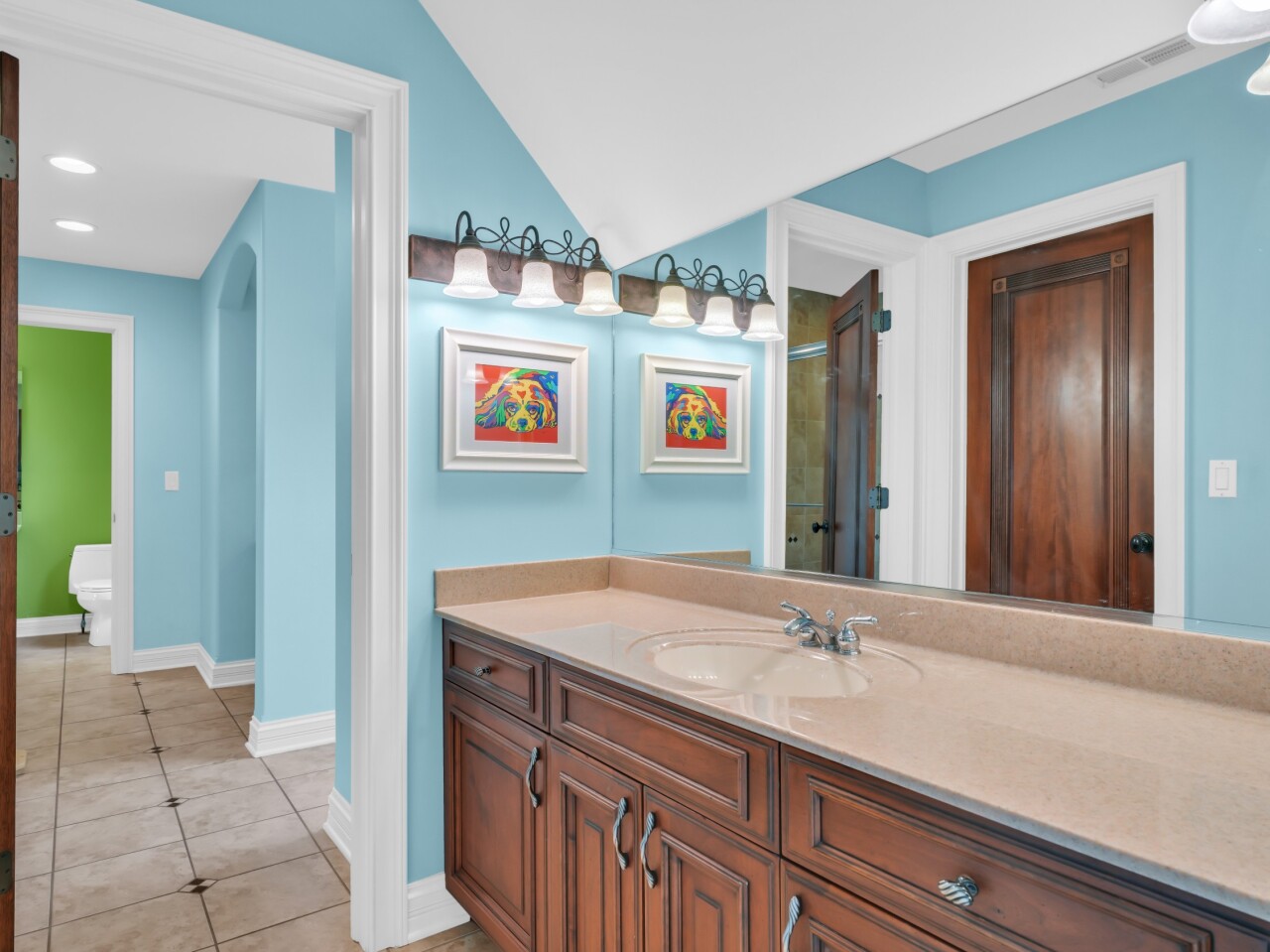 Wisconsin Lake Home for sale (MLS#: 1926254) at 106  Michigan Ct, in Racine, Wisconsin. (41 of 132)
