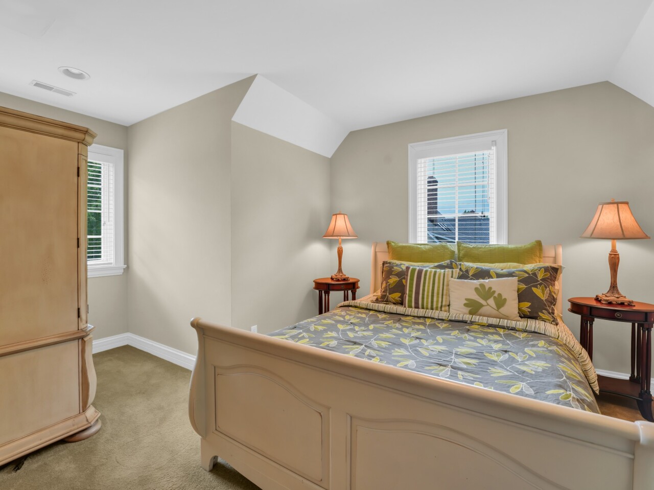Wisconsin Lake Home for sale (MLS#: 1926254) at 106  Michigan Ct, in Racine, Wisconsin. (67 of 132)