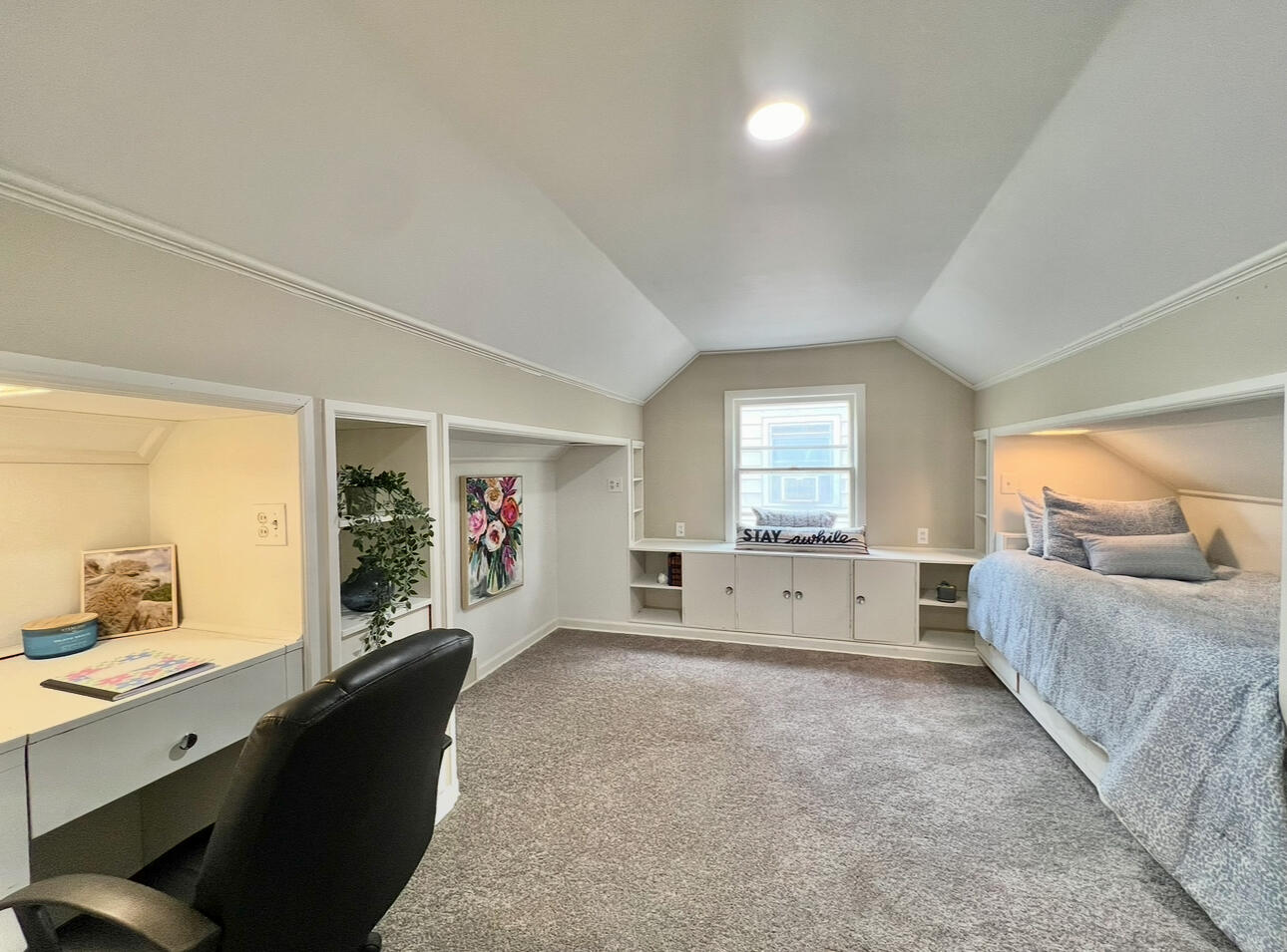Wisconsin Lake Home for sale (MLS#: 1926304) at 8621 W Lisbon Ave, in Milwaukee, Wisconsin. (6 of 23)