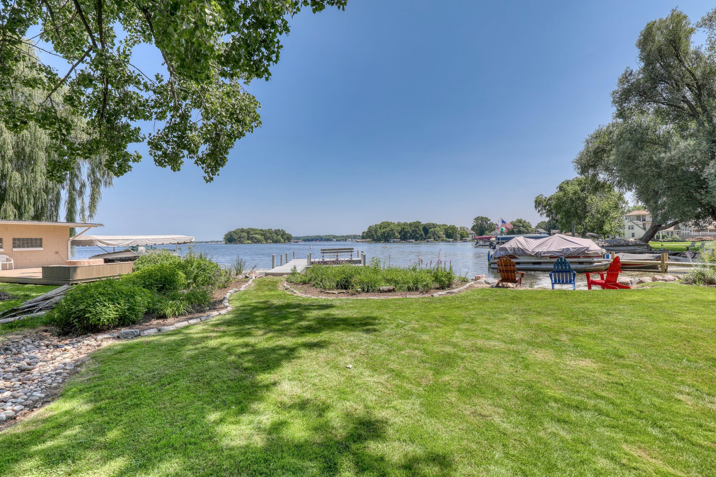 Wisconsin Lake Home for sale (MLS#: 1926337) at W278N2920  Oak St, in Pewaukee, Wisconsin. (2 of 48)