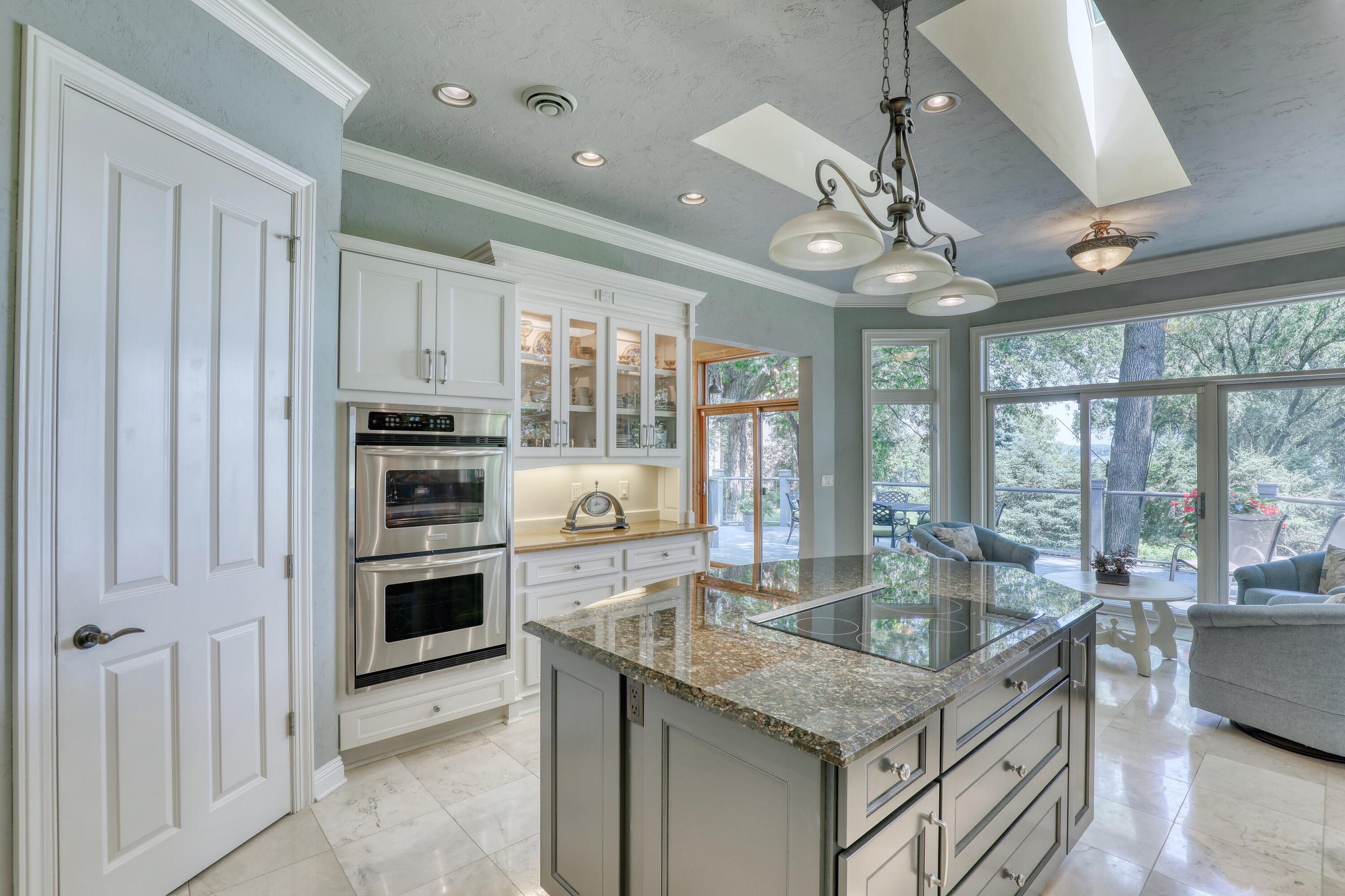 Wisconsin Lake Home for sale (MLS#: 1926337) at W278N2920  Oak St, in Pewaukee, Wisconsin. (14 of 48)