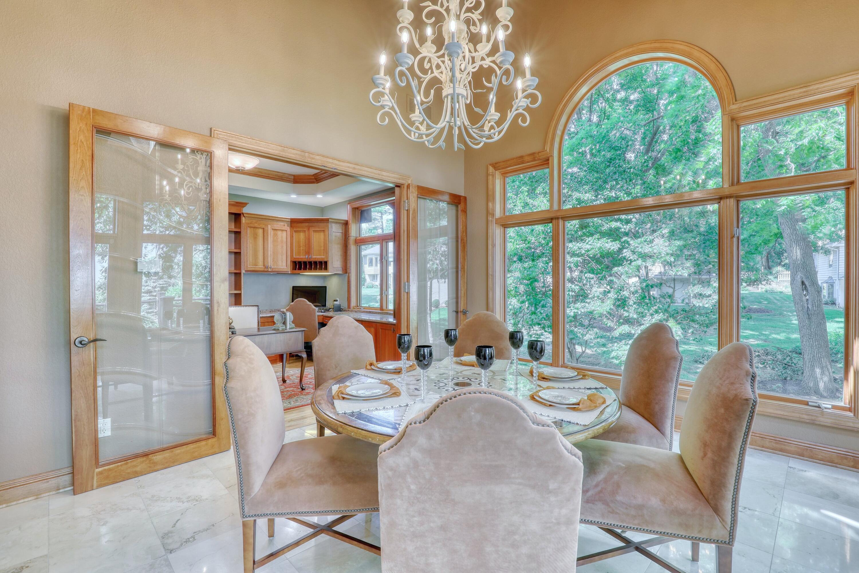 Wisconsin Lake Home for sale (MLS#: 1926337) at W278N2920  Oak St, in Pewaukee, Wisconsin. (16 of 48)