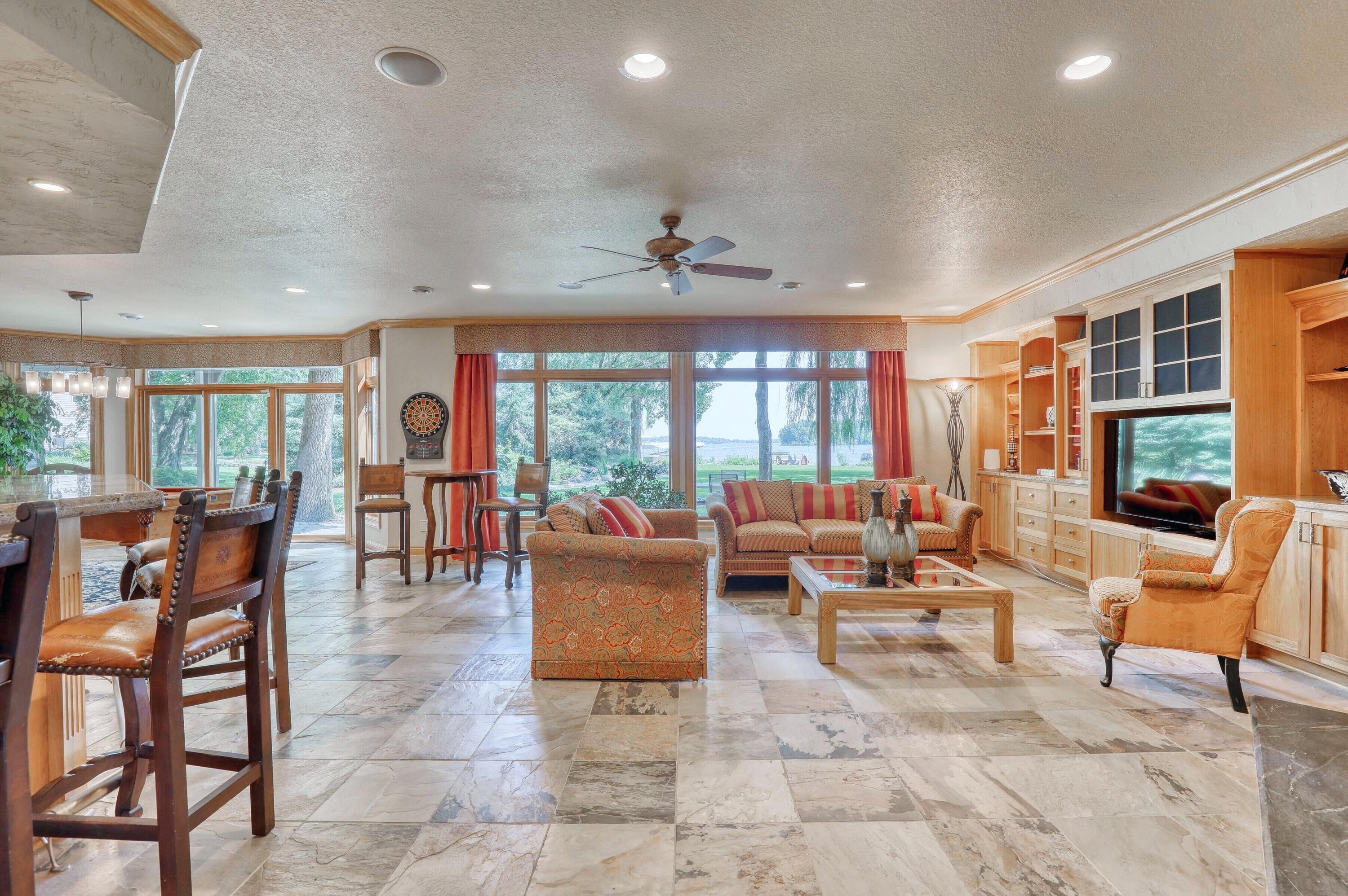 Wisconsin Lake Home for sale (MLS#: 1926337) at W278N2920  Oak St, in Pewaukee, Wisconsin. (25 of 48)