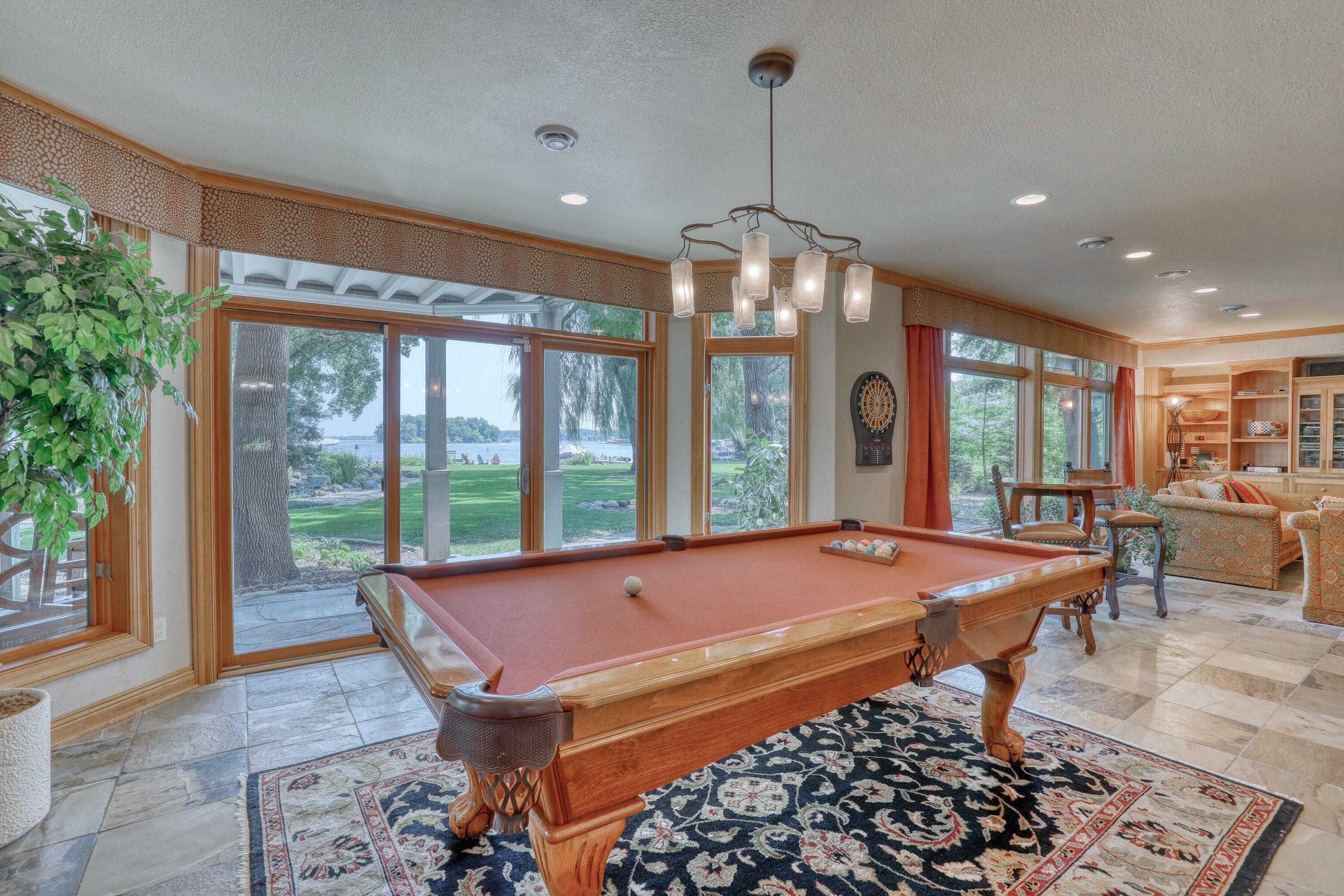 Wisconsin Lake Home for sale (MLS#: 1926337) at W278N2920  Oak St, in Pewaukee, Wisconsin. (29 of 48)