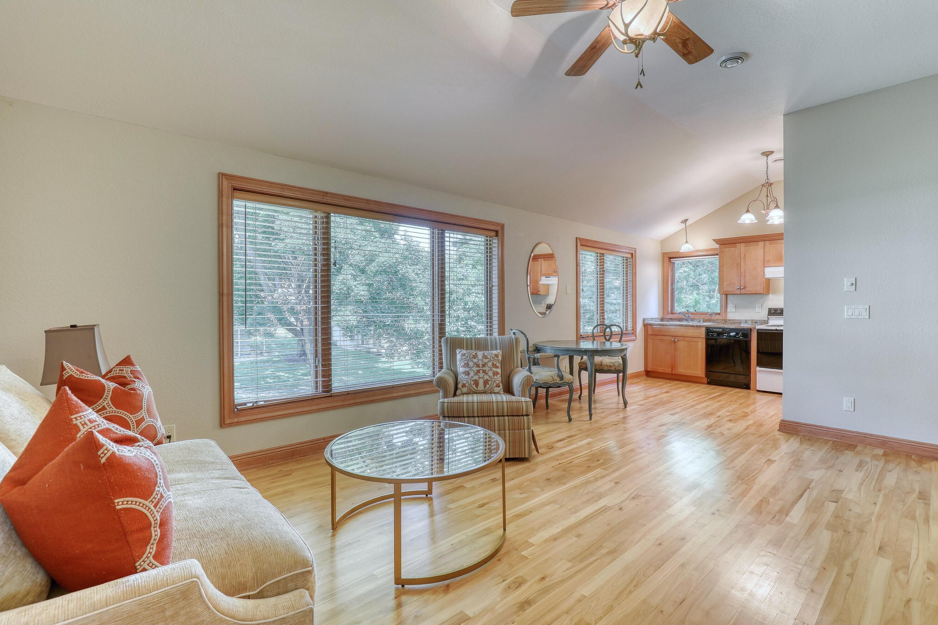 Wisconsin Lake Home for sale (MLS#: 1926337) at W278N2920  Oak St, in Pewaukee, Wisconsin. (41 of 48)