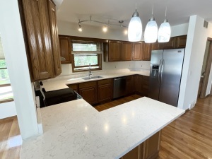 Wisconsin Lake Home for sale (MLS#: 1926547) at 3344  Lake Dr, in Hartford, Wisconsin. (11 of 36)