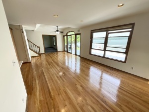 Wisconsin Lake Home for sale (MLS#: 1926547) at 3344  Lake Dr, in Hartford, Wisconsin. (9 of 36)