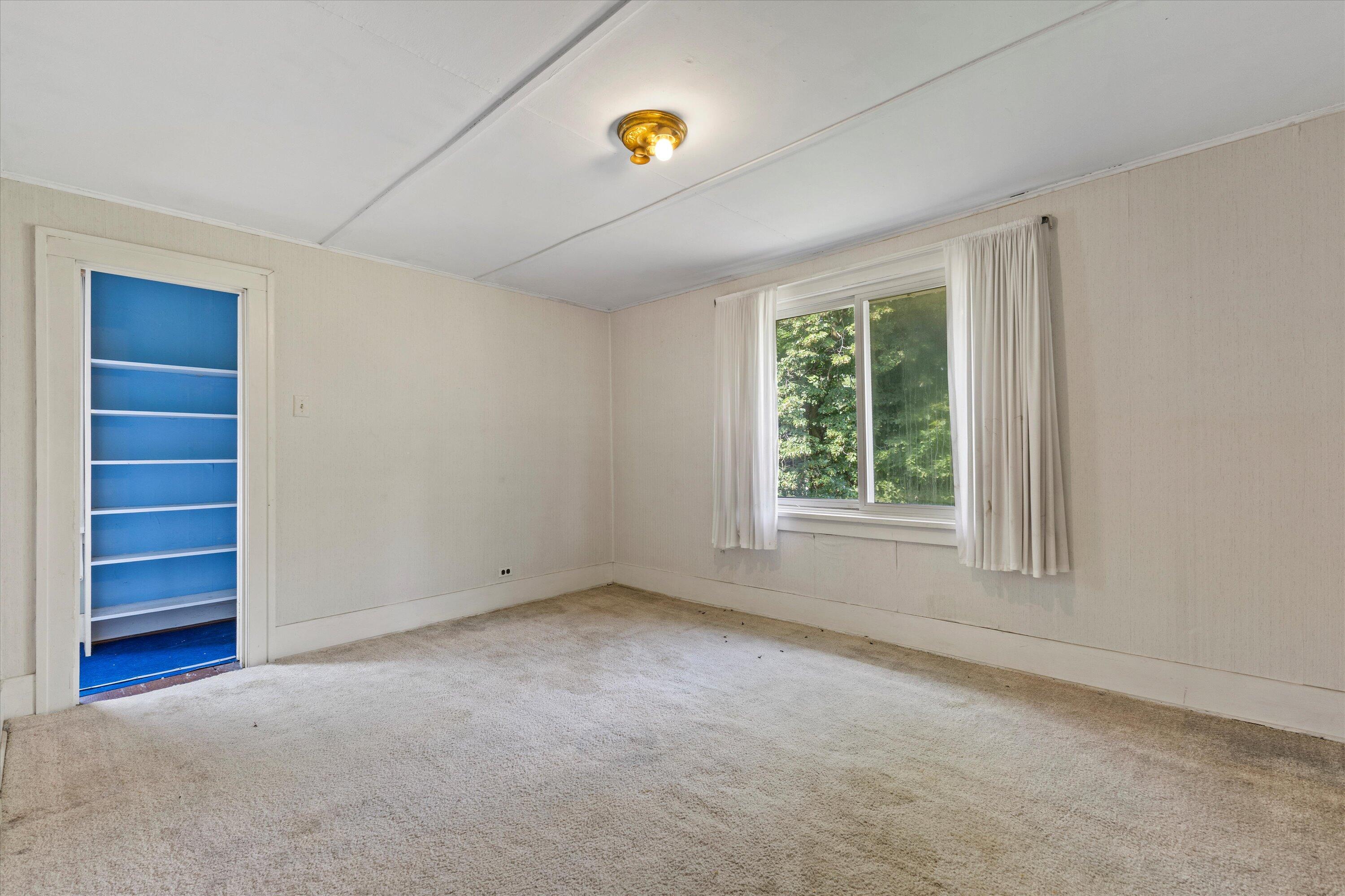 Wisconsin Lake Home for sale (MLS#: 1926600) at 1310 S Whitewater Ave, in Jefferson, Wisconsin. (22 of 55)