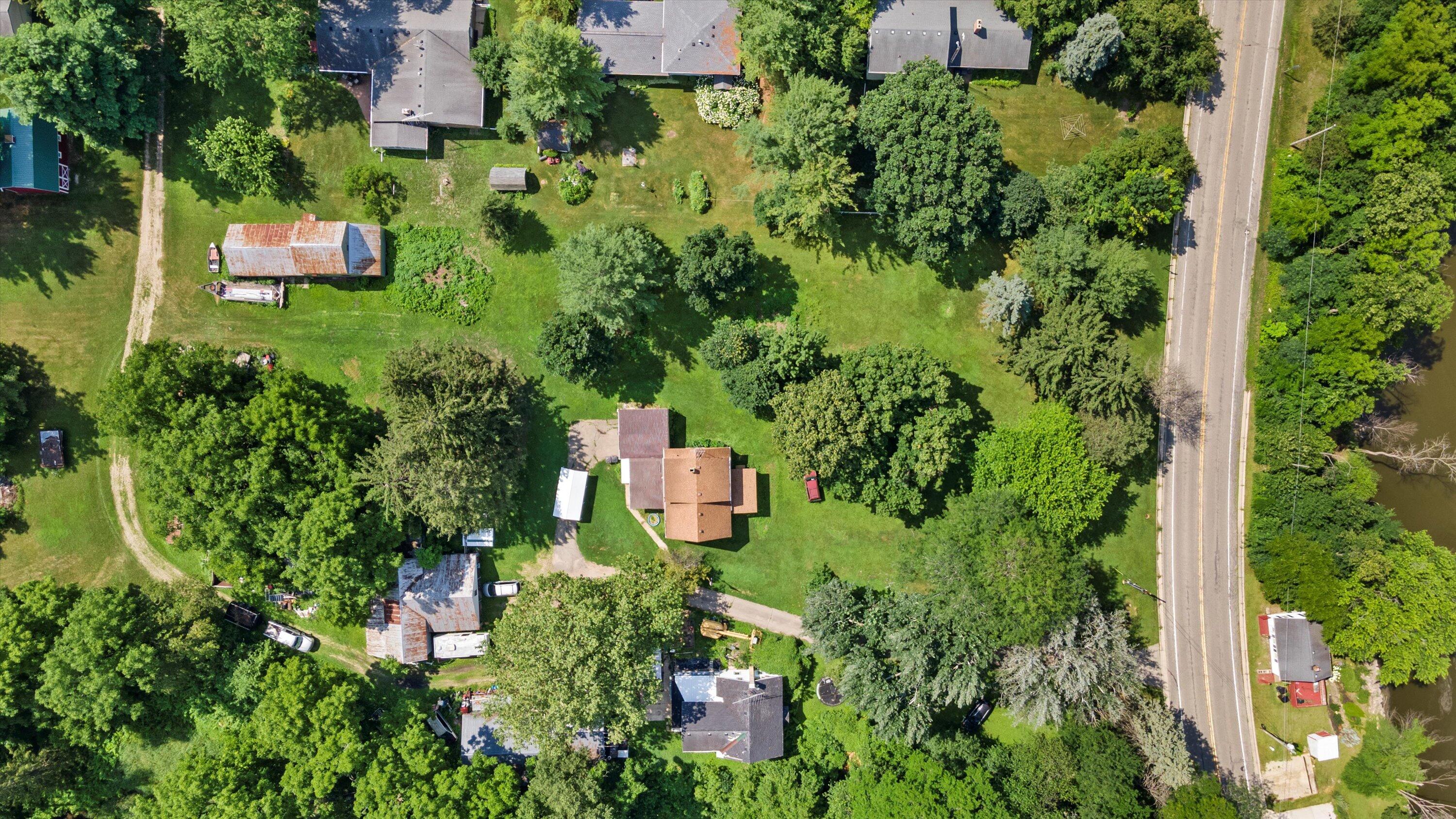 Wisconsin Lake Home for sale (MLS#: 1926600) at 1310 S Whitewater Ave, in Jefferson, Wisconsin. (41 of 55)