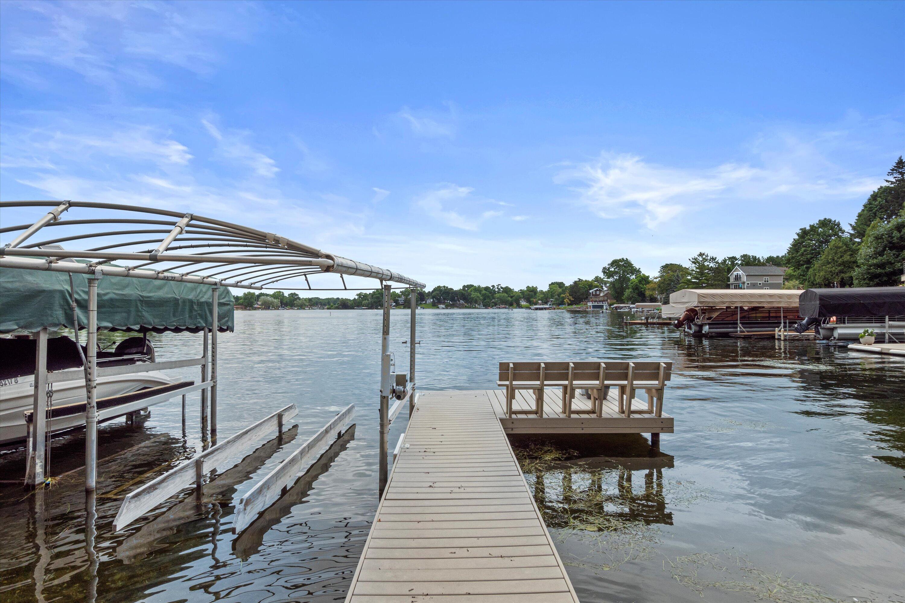 Wisconsin Lake Home for sale (MLS#: 1926653) at W354N5000  Road T -, in Oconomowoc, Wisconsin. (3 of 81)
