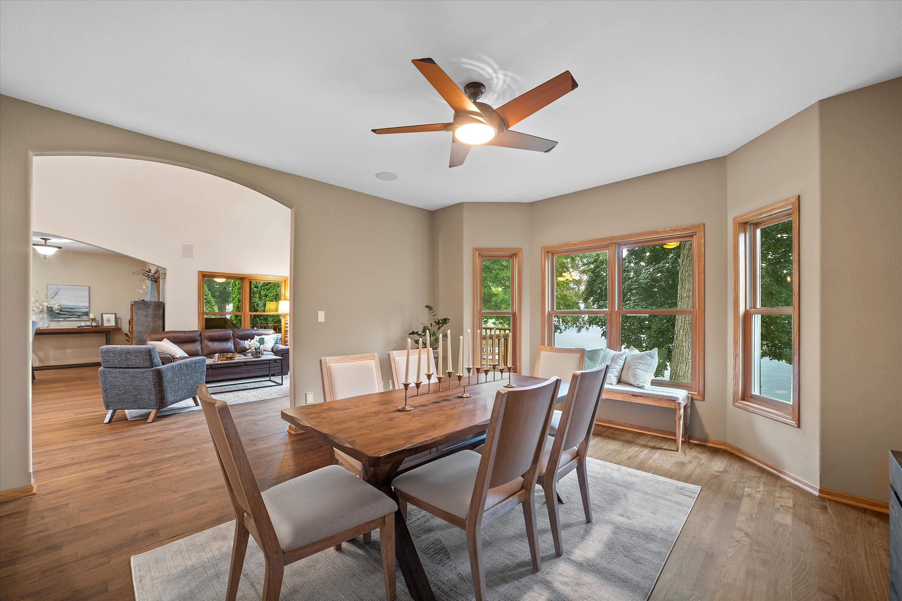 Wisconsin Lake Home for sale (MLS#: 1926653) at W354N5000  Road T -, in Oconomowoc, Wisconsin. (24 of 81)