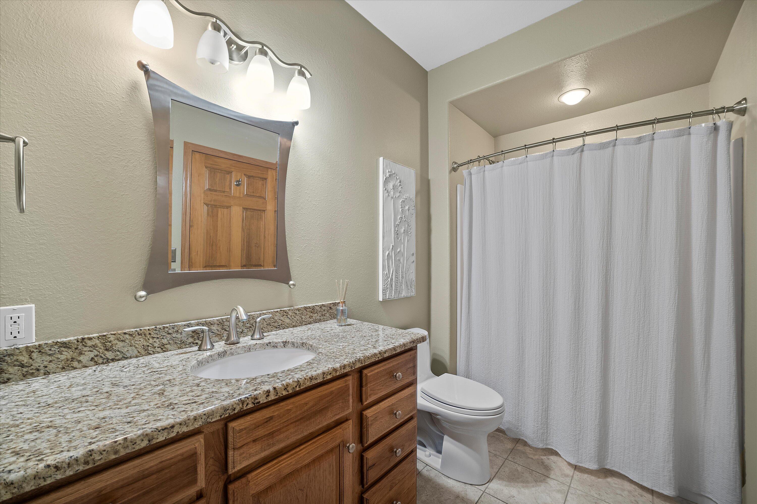 Wisconsin Lake Home for sale (MLS#: 1926653) at W354N5000  Road T -, in Oconomowoc, Wisconsin. (30 of 81)