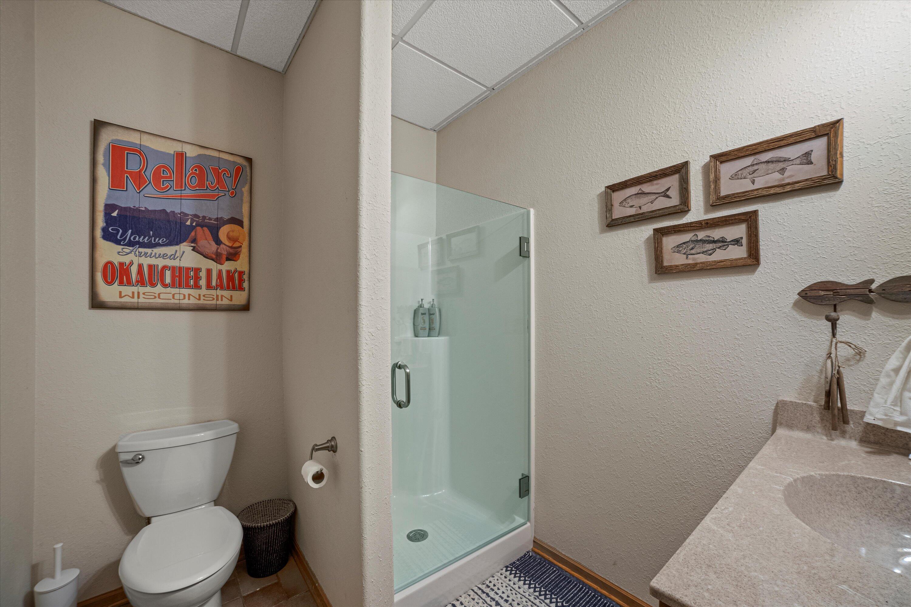 Wisconsin Lake Home for sale (MLS#: 1926653) at W354N5000  Road T -, in Oconomowoc, Wisconsin. (46 of 81)
