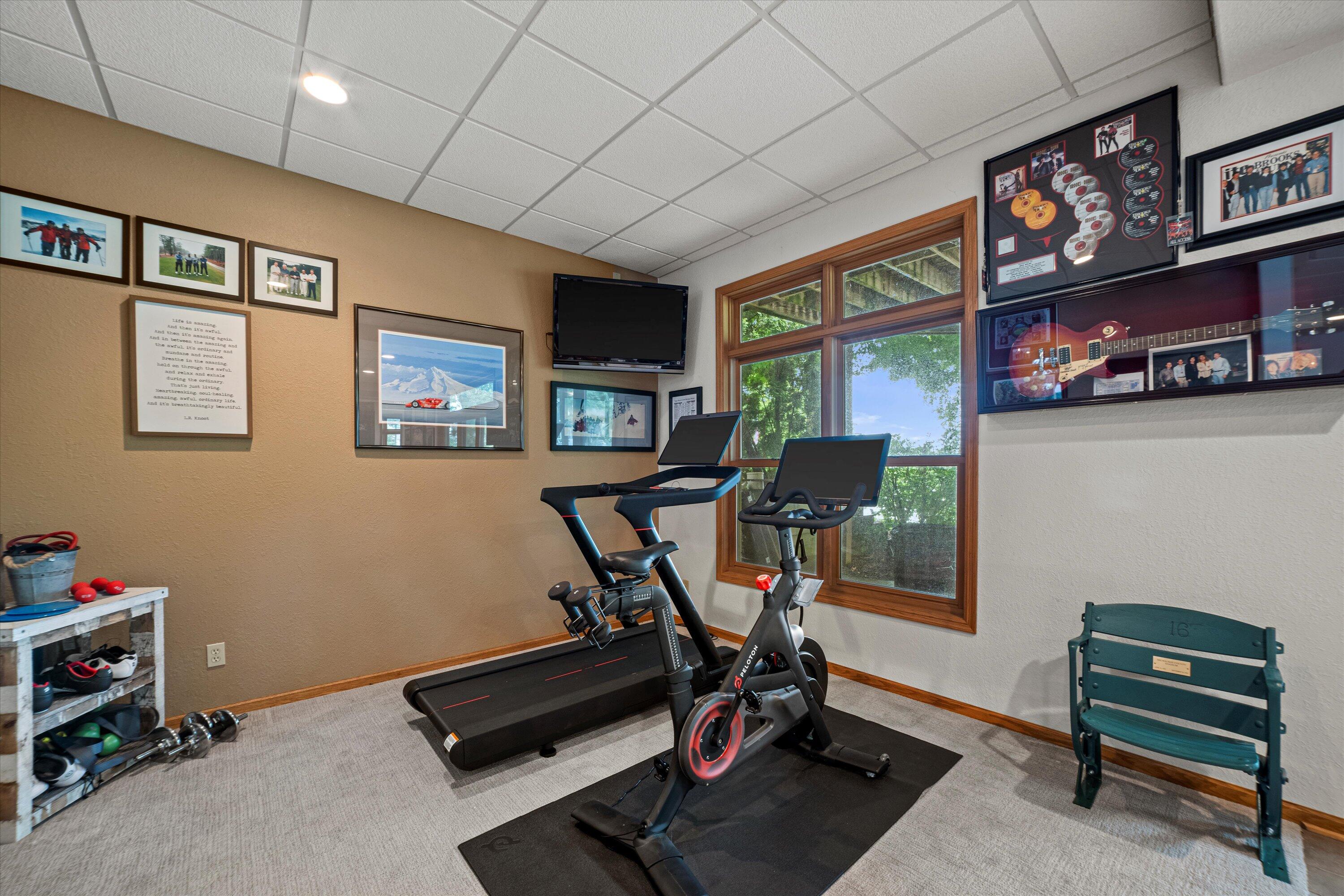Wisconsin Lake Home for sale (MLS#: 1926653) at W354N5000  Road T -, in Oconomowoc, Wisconsin. (55 of 81)