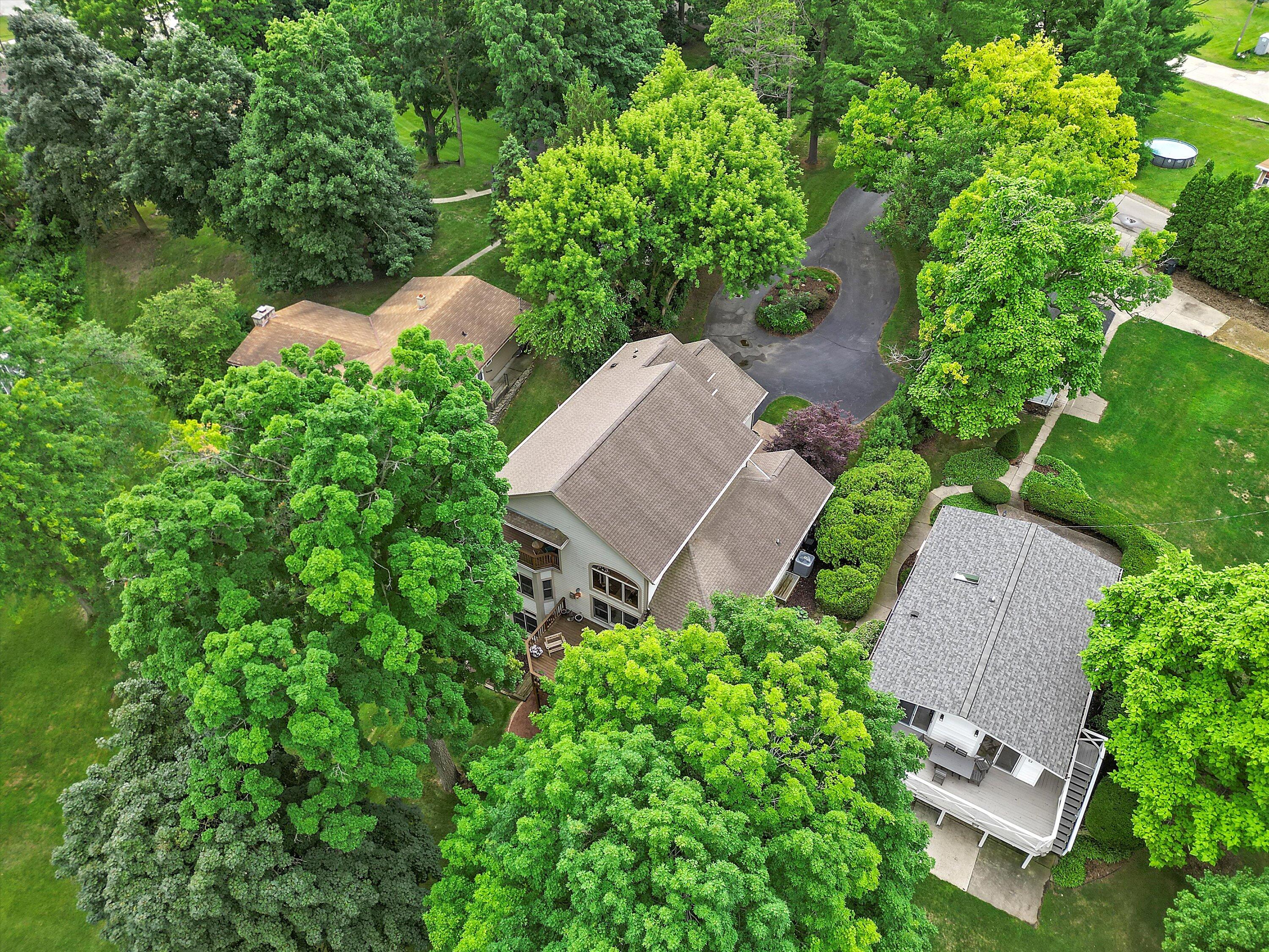 Wisconsin Lake Home for sale (MLS#: 1926653) at W354N5000  Road T -, in Oconomowoc, Wisconsin. (71 of 81)