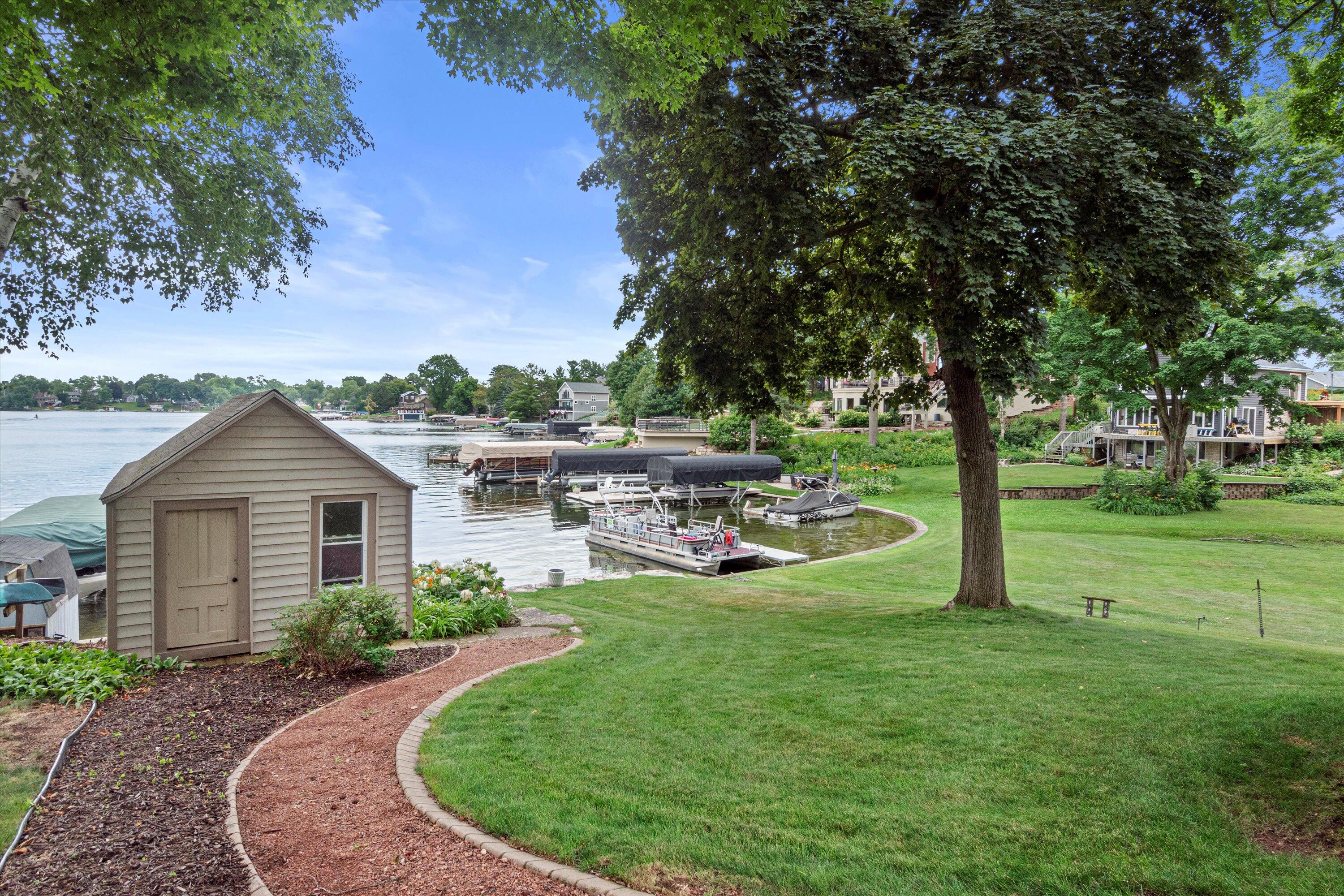 Wisconsin Lake Home for sale (MLS#: 1926653) at W354N5000  Road T -, in Oconomowoc, Wisconsin. (78 of 81)