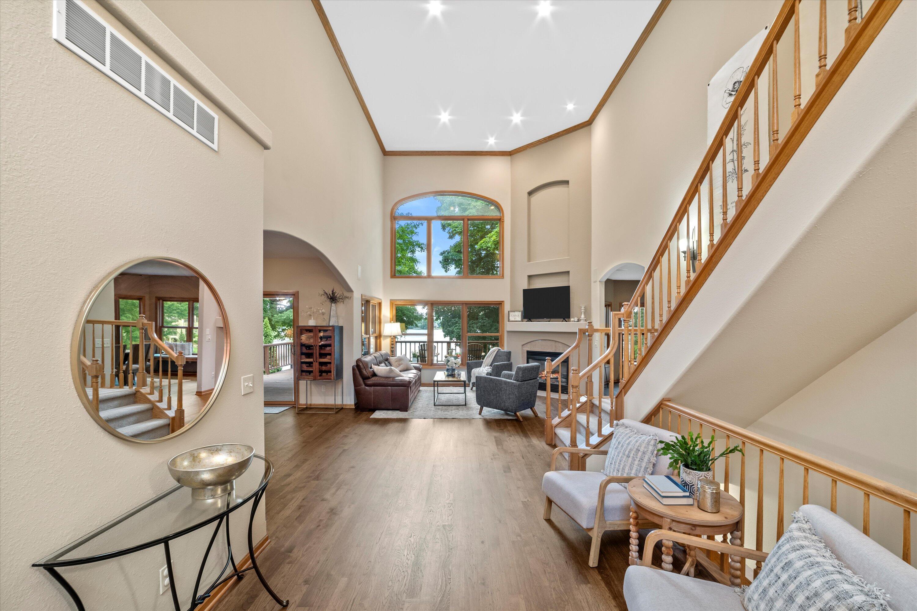 Wisconsin Lake Home for sale (MLS#: 1926653) at W354N5000  Road T -, in Oconomowoc, Wisconsin. (10 of 81)