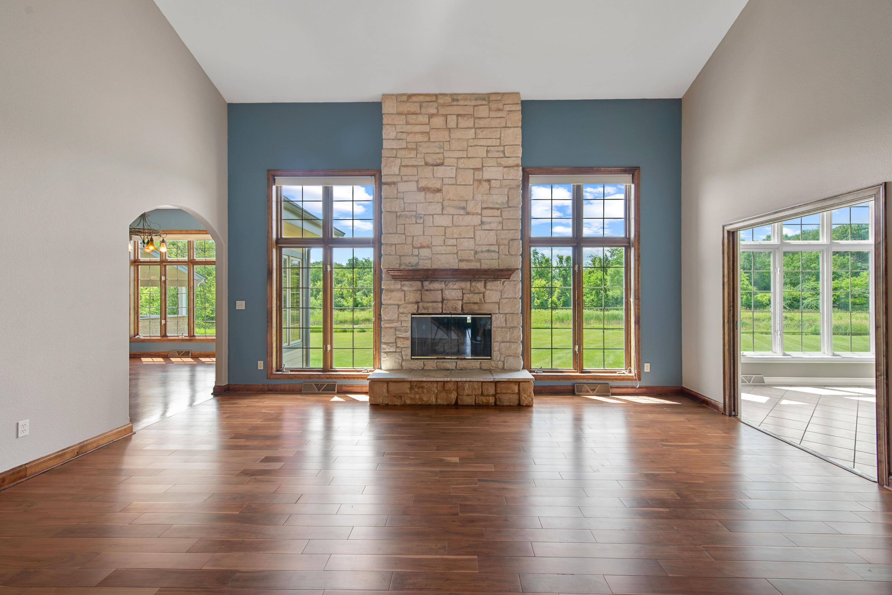 Wisconsin Lake Home for sale (MLS#: 1926665) at 3976  Woodridge Ct, in Richfield, Wisconsin. (30 of 70)