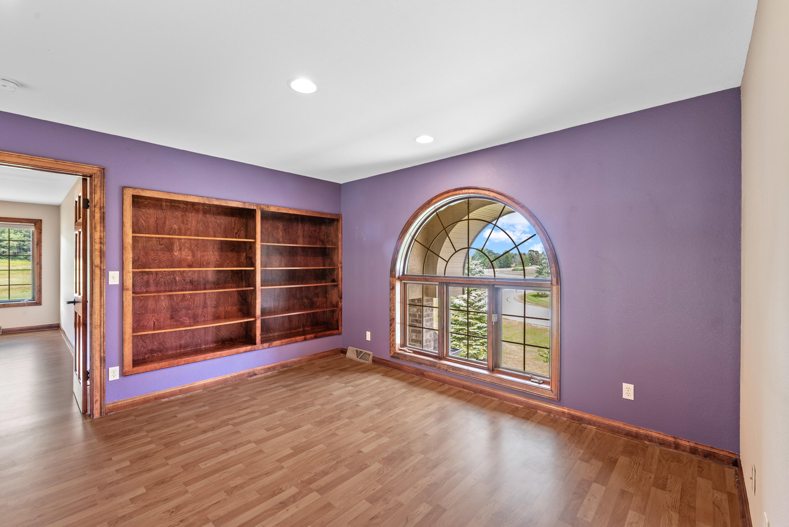 Wisconsin Lake Home for sale (MLS#: 1926665) at 3976  Woodridge Ct, in Richfield, Wisconsin. (42 of 70)