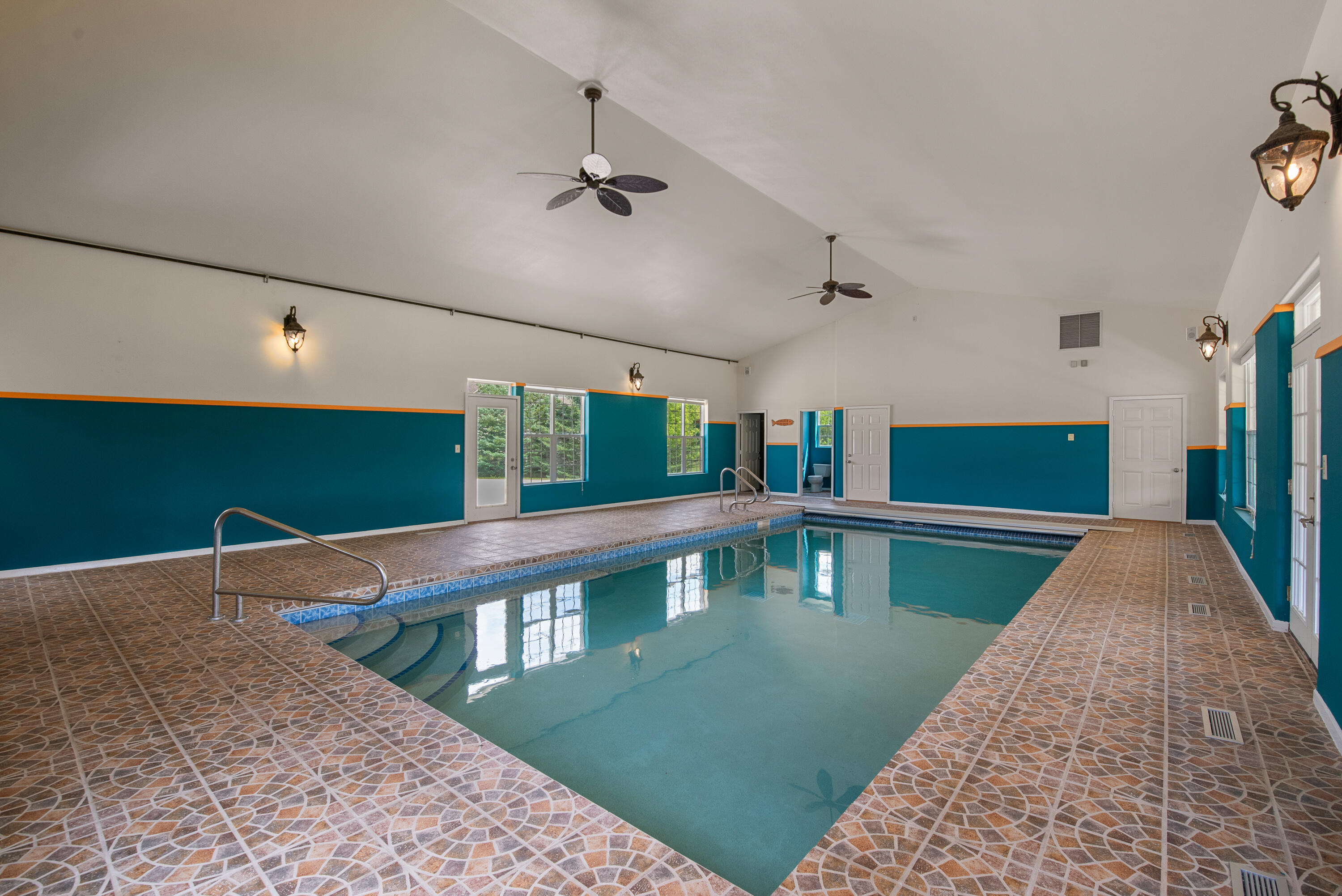 Wisconsin Lake Home for sale (MLS#: 1926665) at 3976  Woodridge Ct, in Richfield, Wisconsin. (49 of 70)