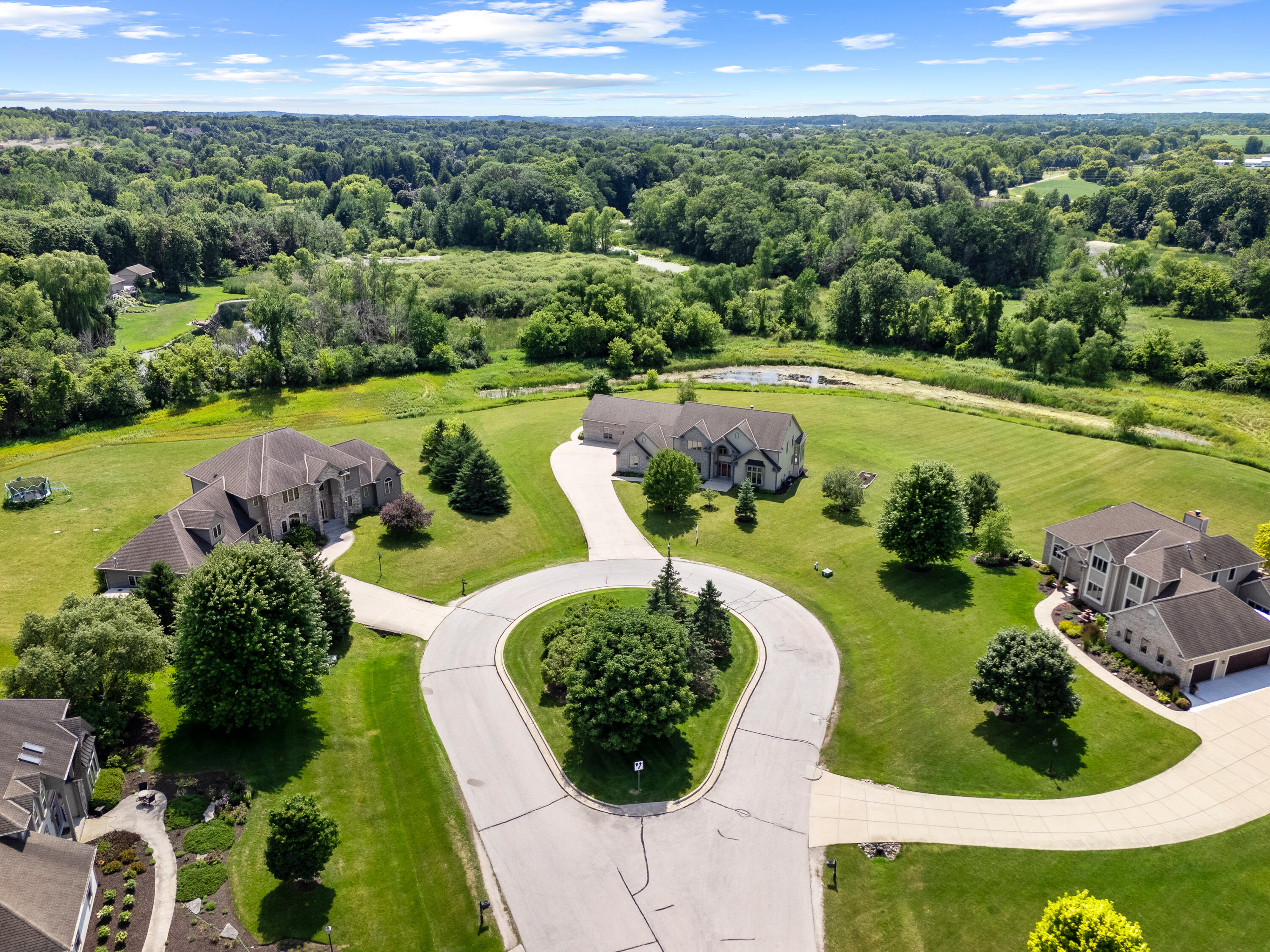 Wisconsin Lake Home for sale (MLS#: 1926665) at 3976  Woodridge Ct, in Richfield, Wisconsin. (9 of 70)