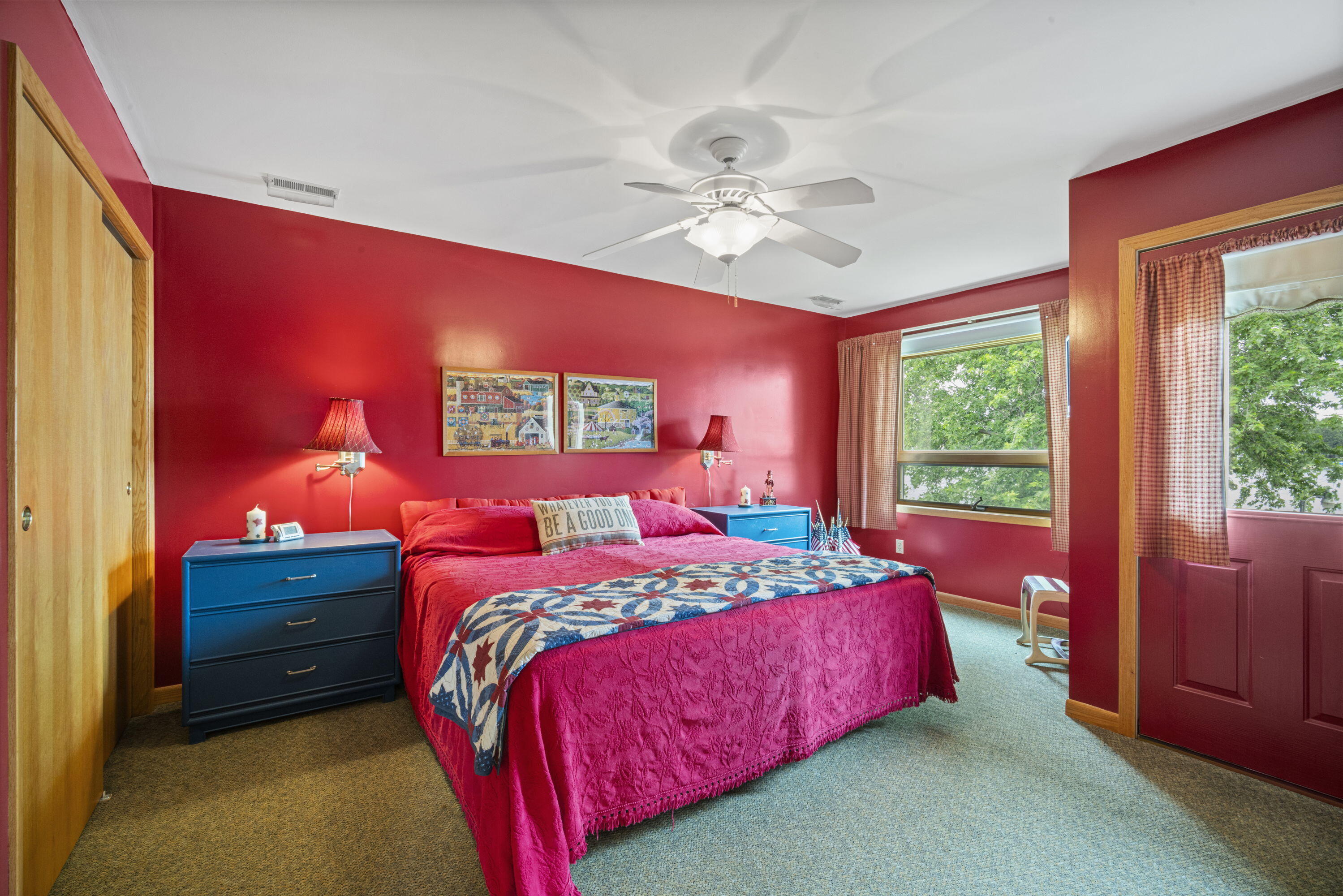 Wisconsin Lake Home for sale (MLS#: 1926682) at 8041 W Lakeshore Dr, in Burlington, Wisconsin. (25 of 40)