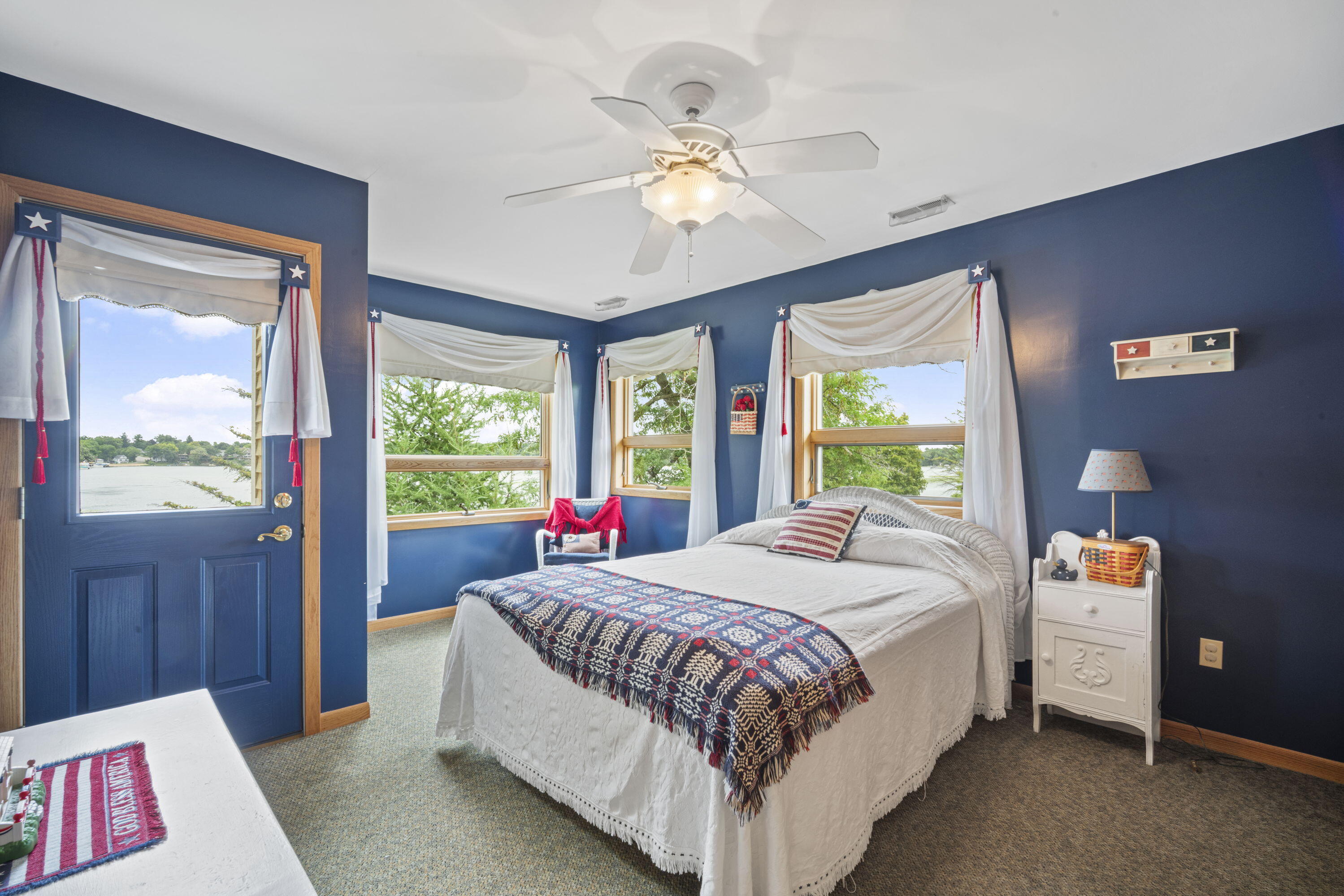 Wisconsin Lake Home for sale (MLS#: 1926682) at 8041 W Lakeshore Dr, in Burlington, Wisconsin. (27 of 40)