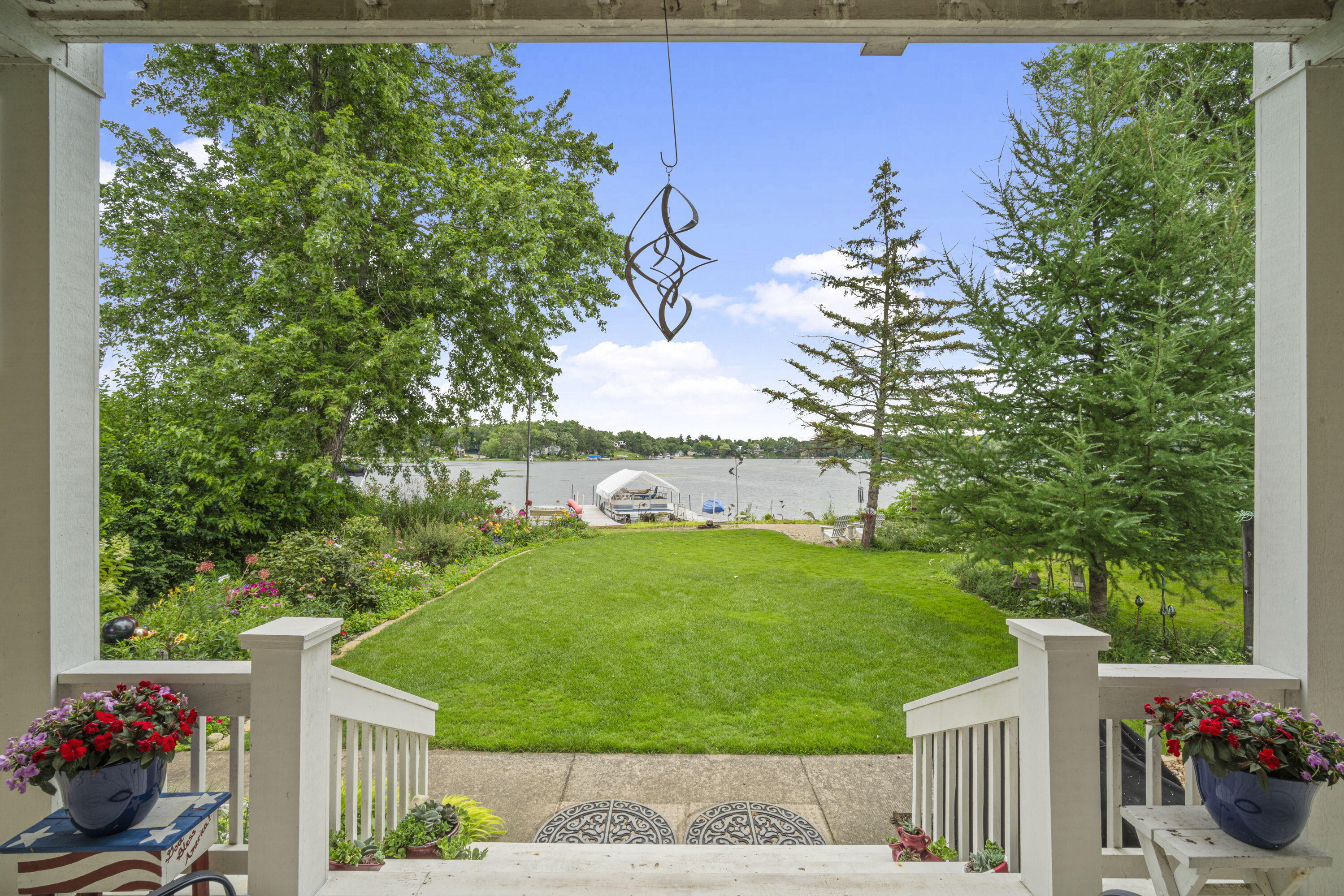 Wisconsin Lake Home for sale (MLS#: 1926682) at 8041 W Lakeshore Dr, in Burlington, Wisconsin. (9 of 40)