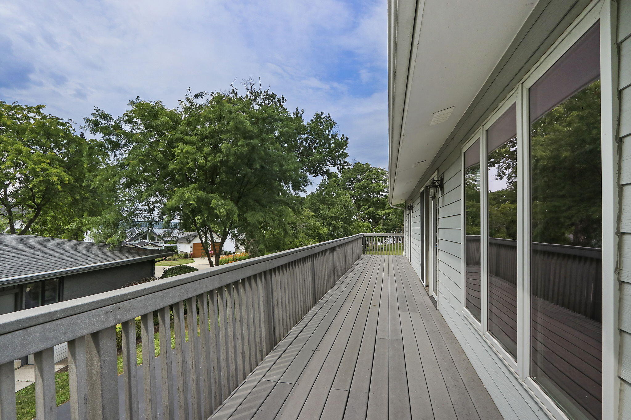 Wisconsin Lake Home for sale (MLS#: 1926684) at W2891  Hollybush Dr, in Linn, Wisconsin. (14 of 40)