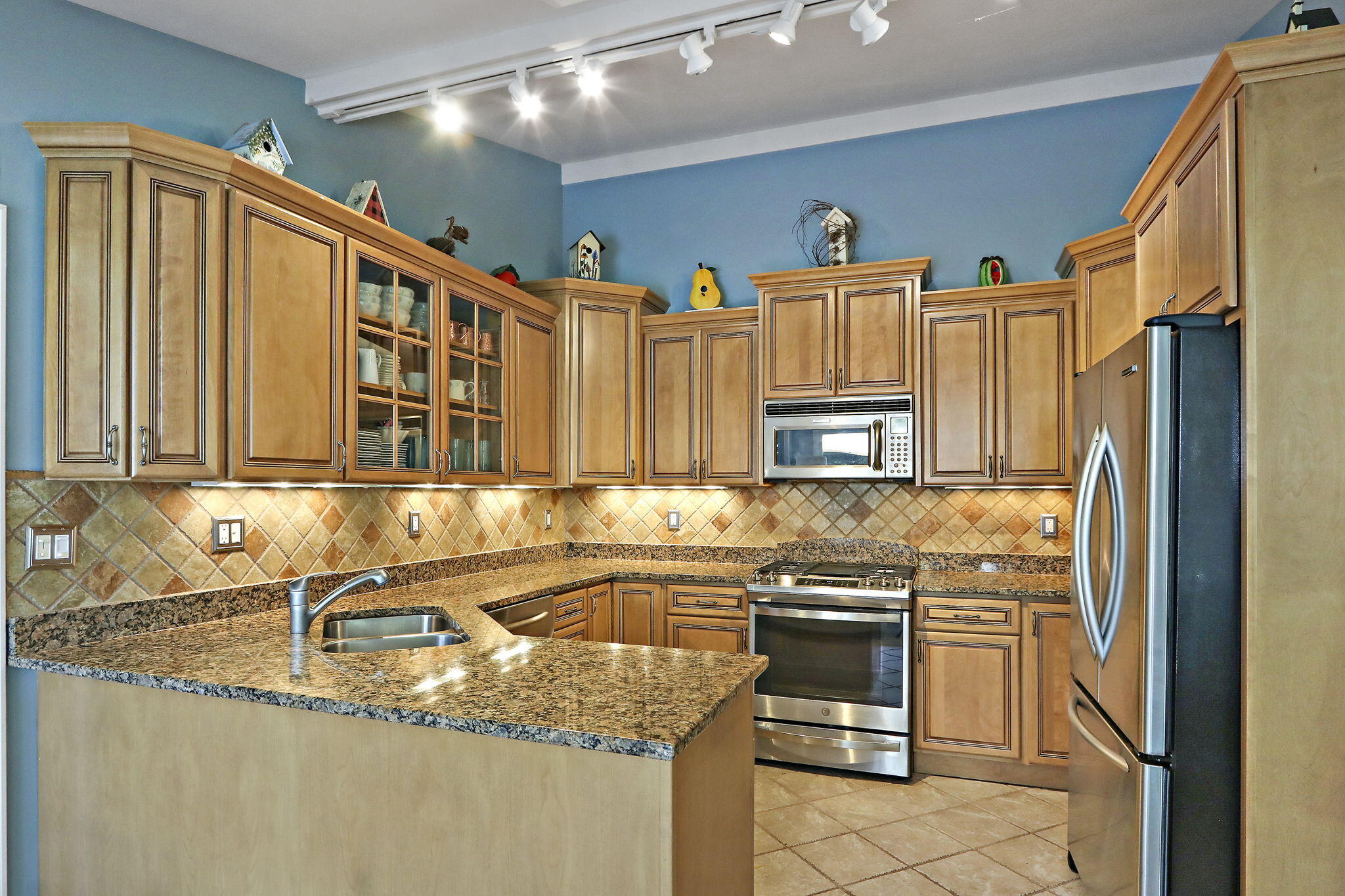 Wisconsin Lake Home for sale (MLS#: 1926684) at W2891  Hollybush Dr, in Linn, Wisconsin. (8 of 40)