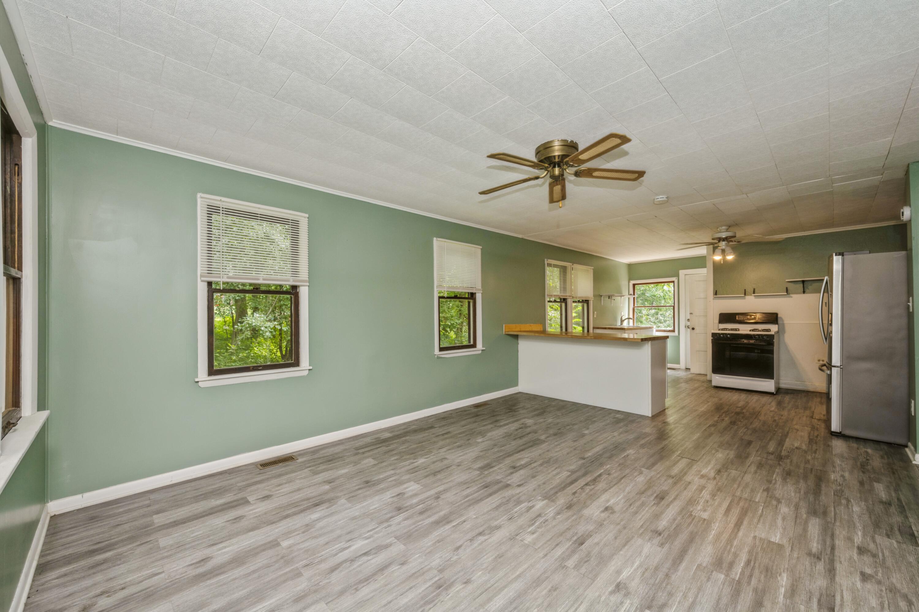 Wisconsin Lake Home for sale (MLS#: 1926821) at N3250  Tamarack Rd, in Geneva, Wisconsin. (4 of 17)