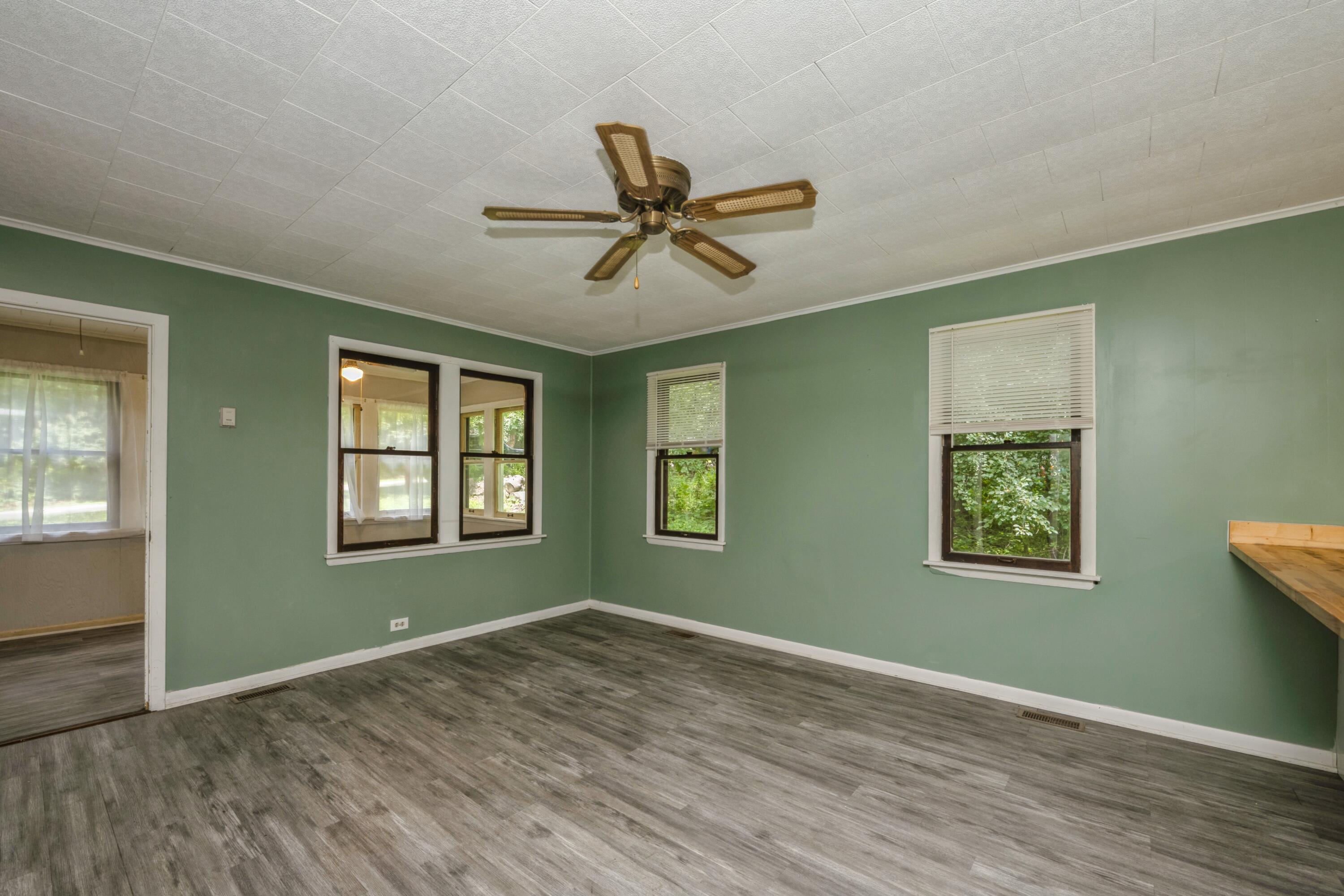 Wisconsin Lake Home for sale (MLS#: 1926821) at N3250  Tamarack Rd, in Geneva, Wisconsin. (5 of 17)