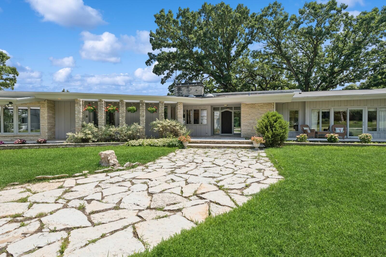 Wisconsin Lake Home for sale (MLS#: 1926849) at W1800  County Road B -, in Bloomfield, Wisconsin. (21 of 77)