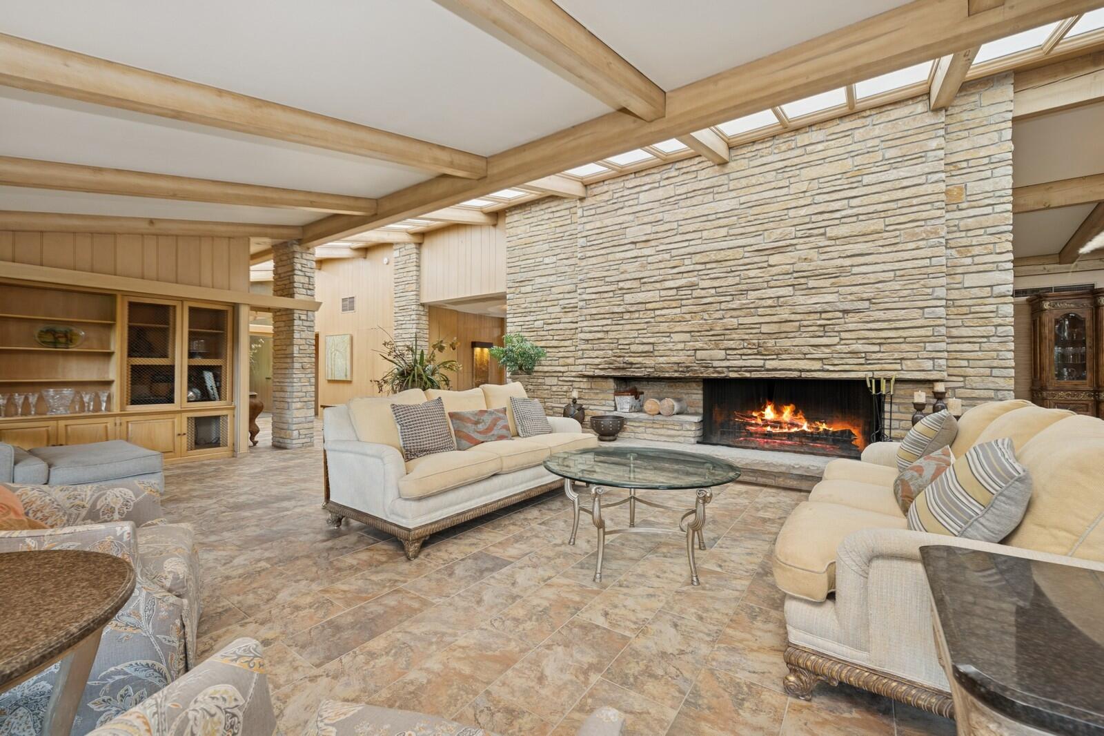 Wisconsin Lake Home for sale (MLS#: 1926849) at W1800  County Road B -, in Bloomfield, Wisconsin. (29 of 77)