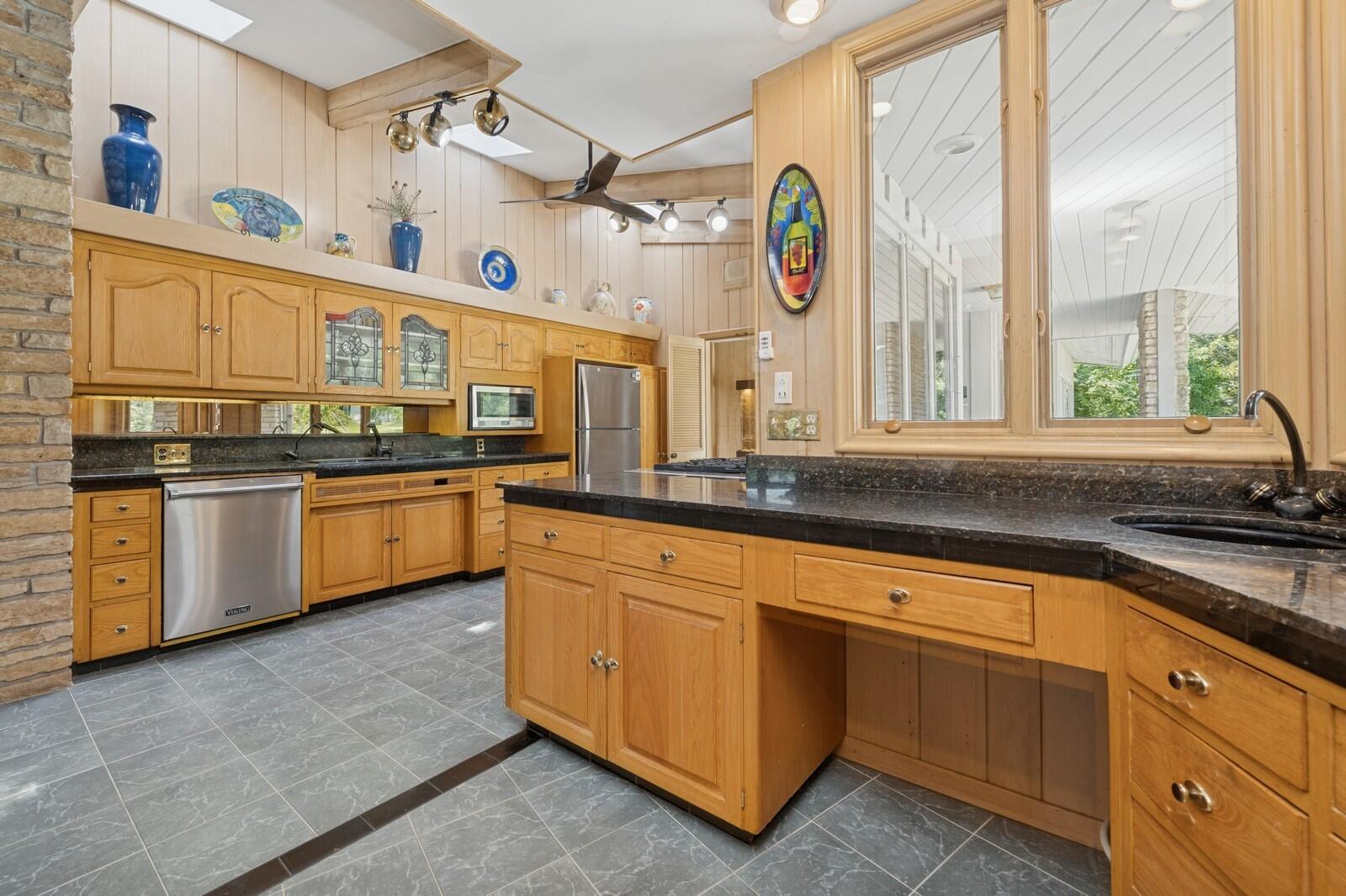 Wisconsin Lake Home for sale (MLS#: 1926849) at W1800  County Road B -, in Bloomfield, Wisconsin. (35 of 77)
