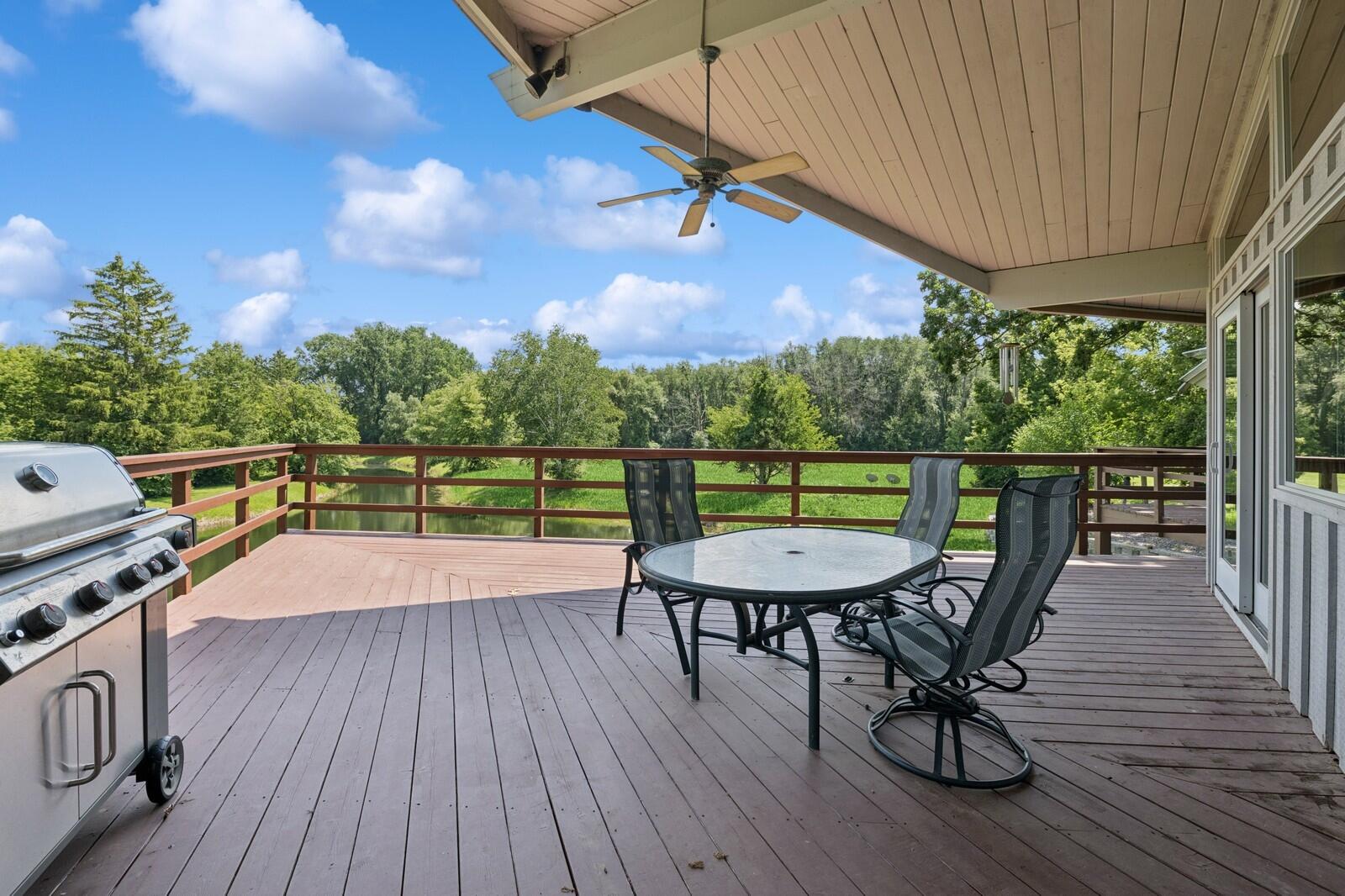 Wisconsin Lake Home for sale (MLS#: 1926849) at W1800  County Road B -, in Bloomfield, Wisconsin. (50 of 77)