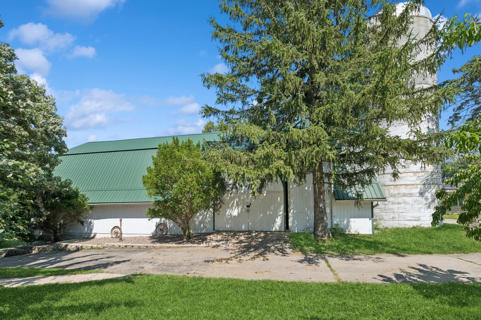 Wisconsin Lake Home for sale (MLS#: 1926849) at W1800  County Road B -, in Bloomfield, Wisconsin. (56 of 77)