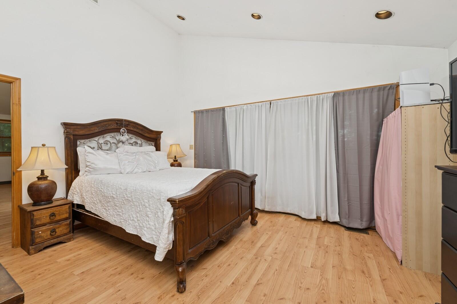 Wisconsin Lake Home for sale (MLS#: 1926849) at W1800  County Road B -, in Bloomfield, Wisconsin. (65 of 77)