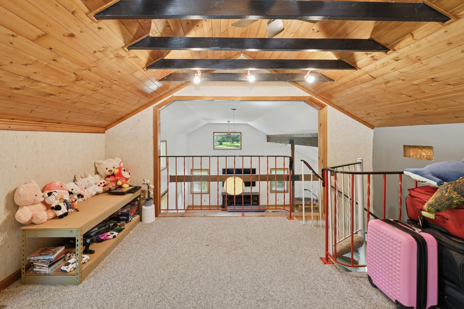 Wisconsin Lake Home for sale (MLS#: 1926849) at W1800  County Road B -, in Bloomfield, Wisconsin. (70 of 77)