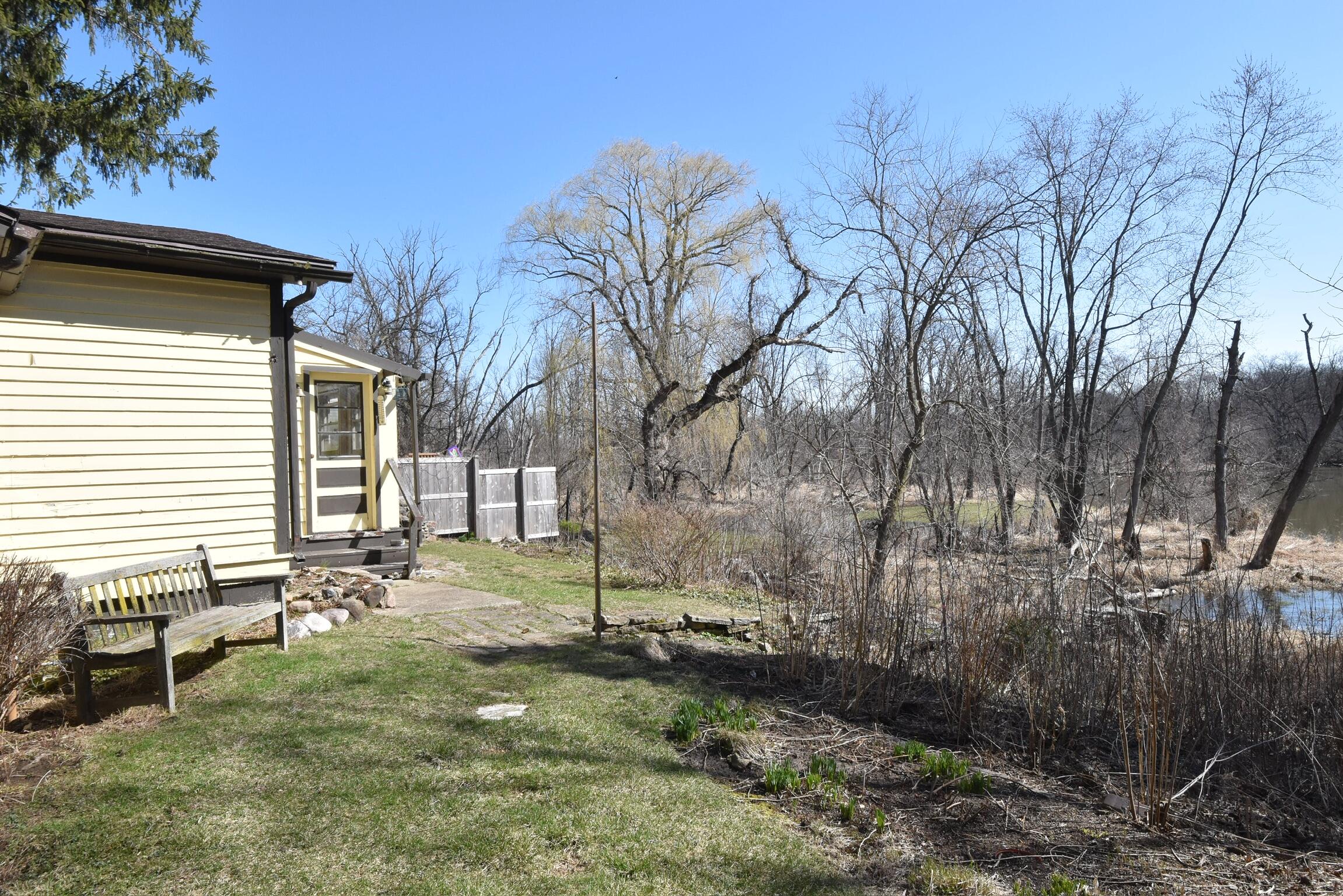 Wisconsin Lake Home for sale (MLS#: 1926865) at 3900  Valley Rd, in Caledonia, Wisconsin. (22 of 30)