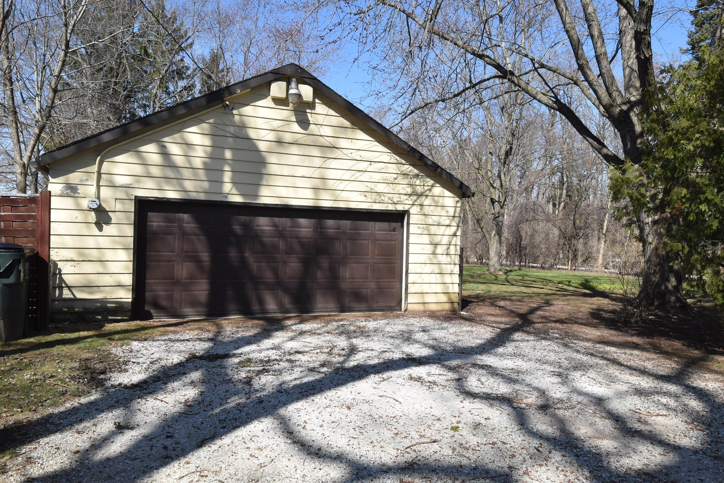 Wisconsin Lake Home for sale (MLS#: 1926865) at 3900  Valley Rd, in Caledonia, Wisconsin. (25 of 30)
