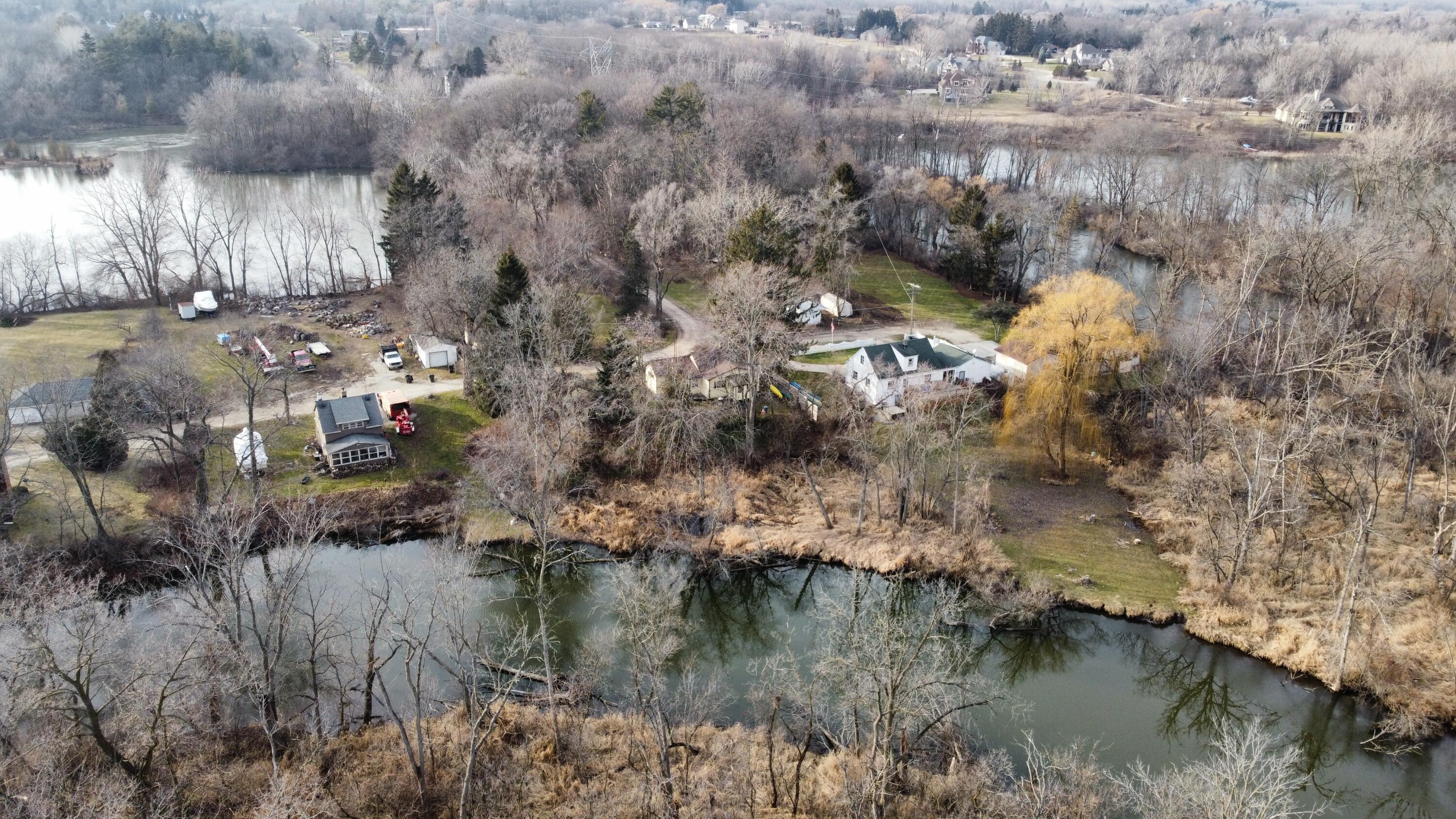 Wisconsin Lake Home for sale (MLS#: 1926865) at 3900  Valley Rd, in Caledonia, Wisconsin. (4 of 30)