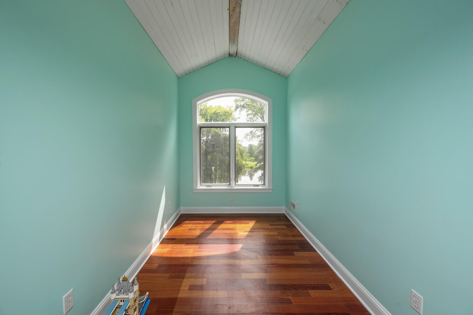 Wisconsin Lake Home for sale (MLS#: 1926885) at 109  Riverview Dr, in Waterford, Wisconsin. (22 of 63)