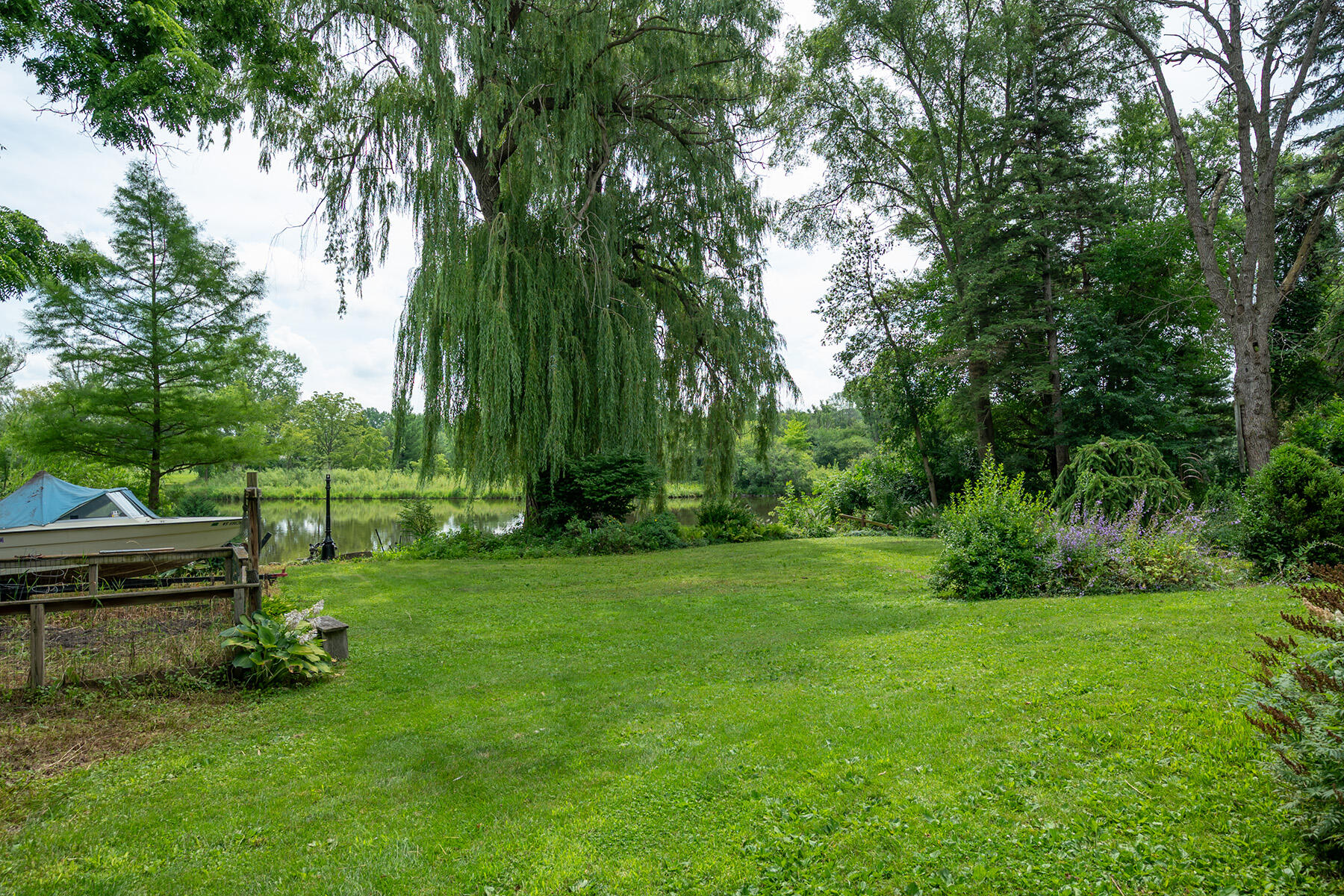 Wisconsin Lake Home for sale (MLS#: 1926885) at 109  Riverview Dr, in Waterford, Wisconsin. (58 of 63)