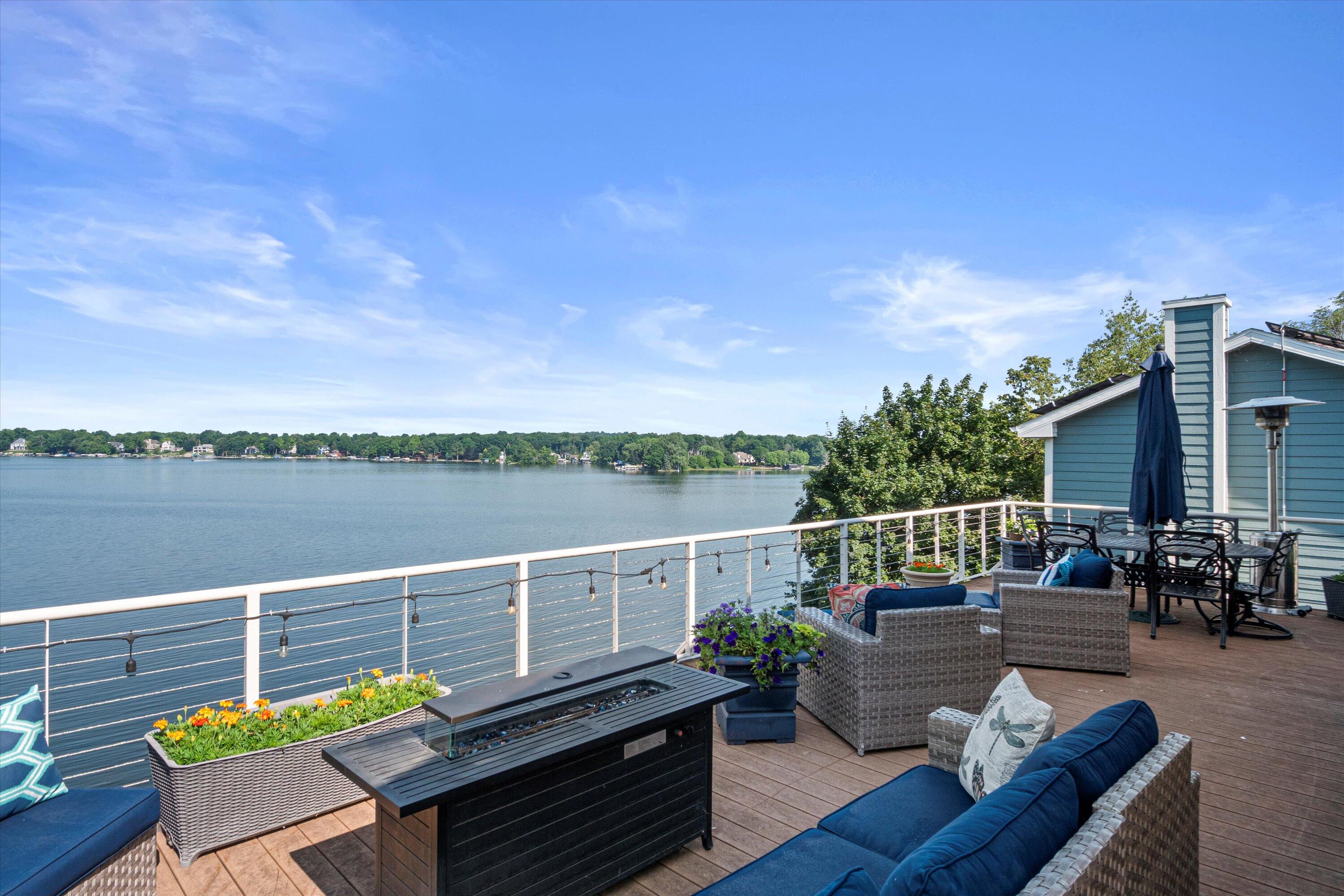 Wisconsin Lake Home for sale (MLS#: 1927095) at W332N6211  County Road C -, in Merton, Wisconsin. (30 of 58)